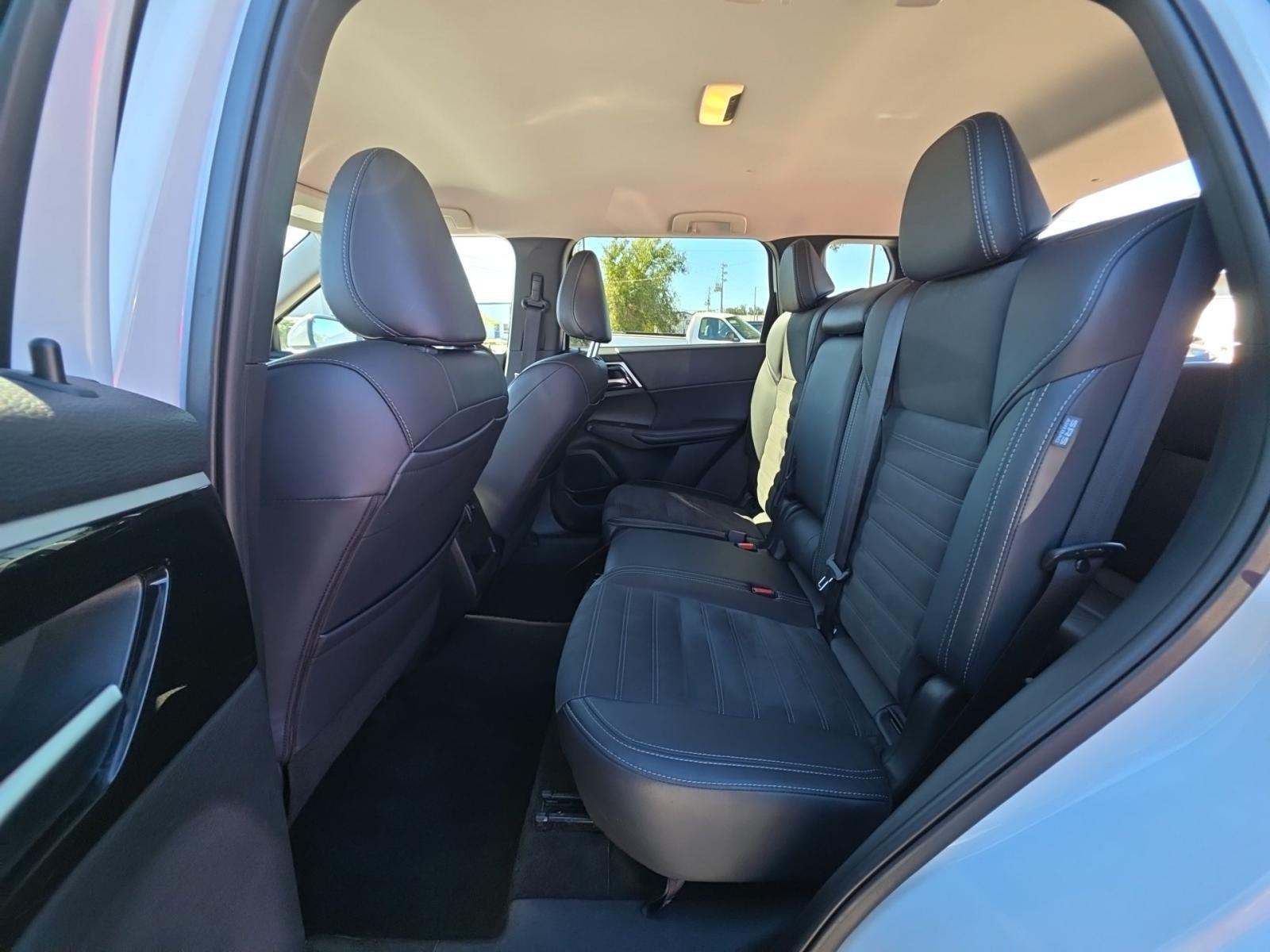 2024 Mitsubishi Outlander SE AWD