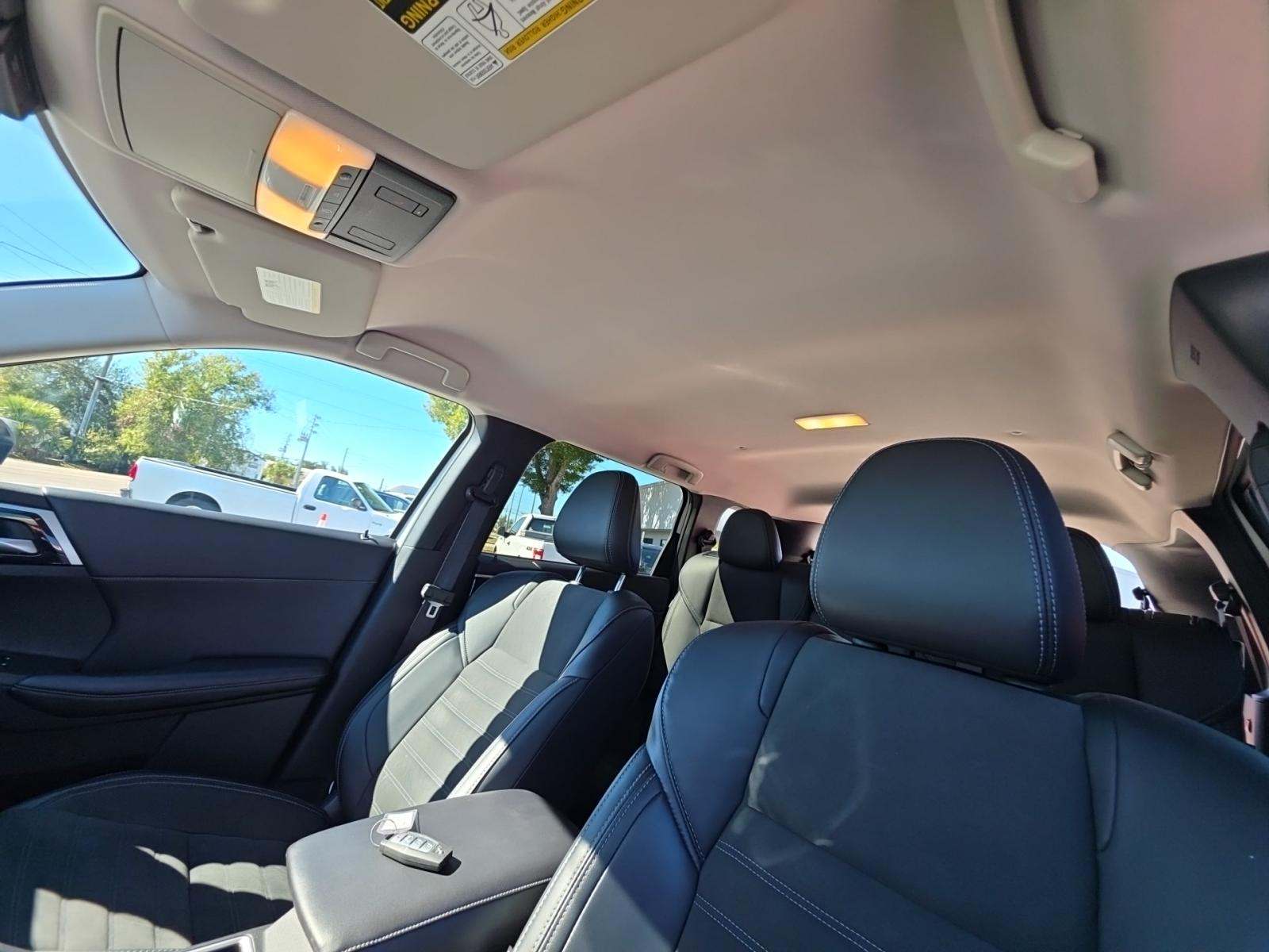 2024 Mitsubishi Outlander SE AWD