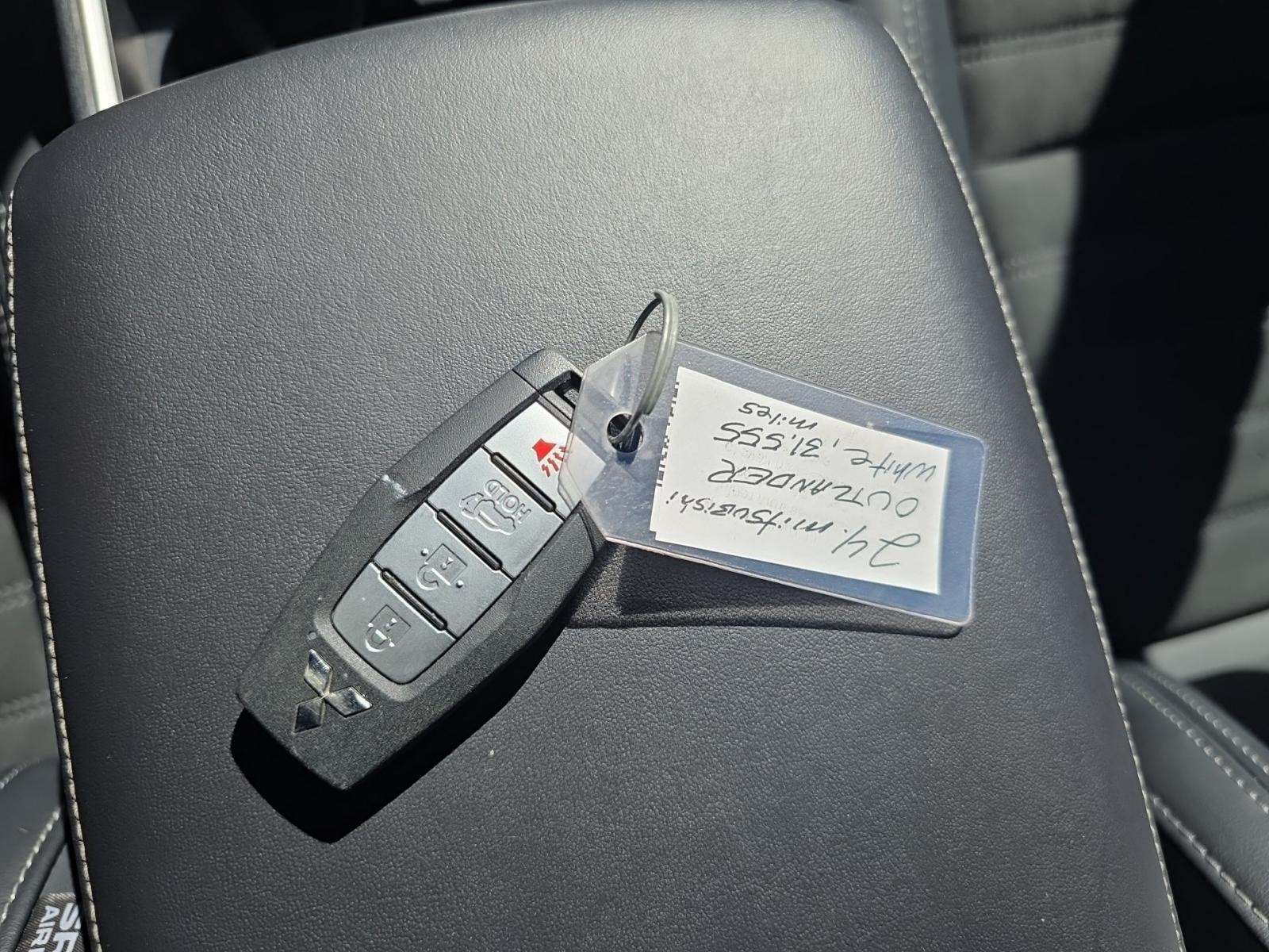 2024 Mitsubishi Outlander SE AWD