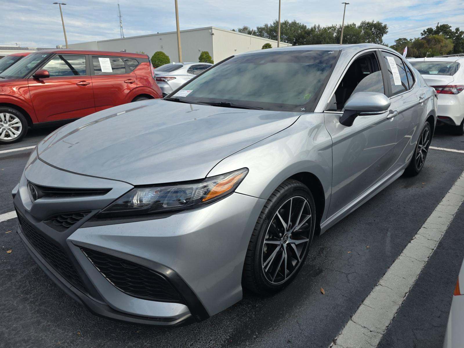 2023 Toyota Camry SE FWD