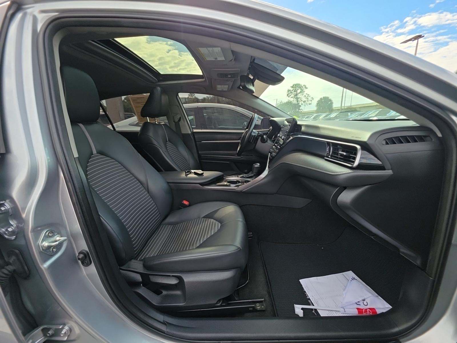 2023 Toyota Camry SE FWD