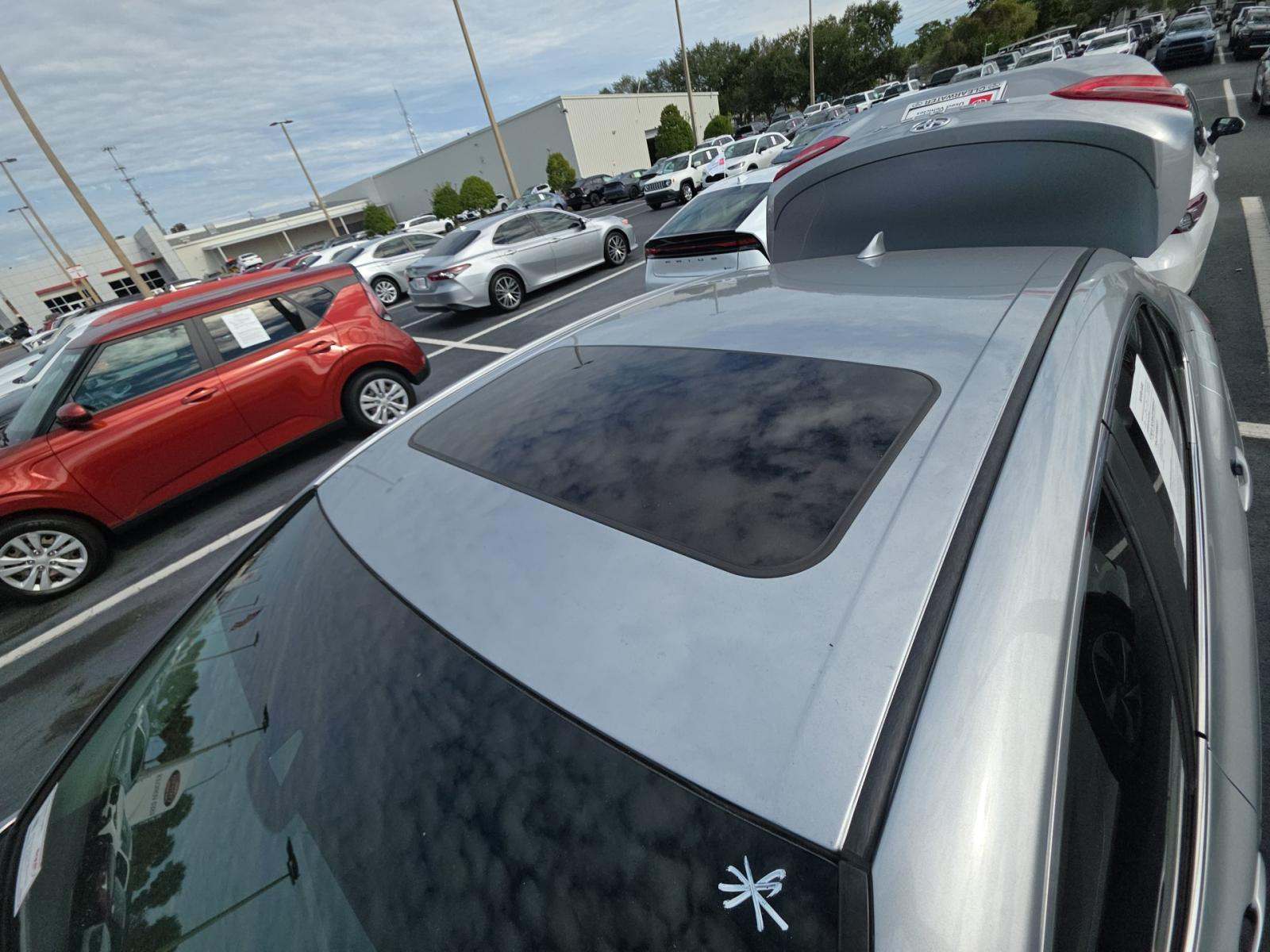 2023 Toyota Camry SE FWD