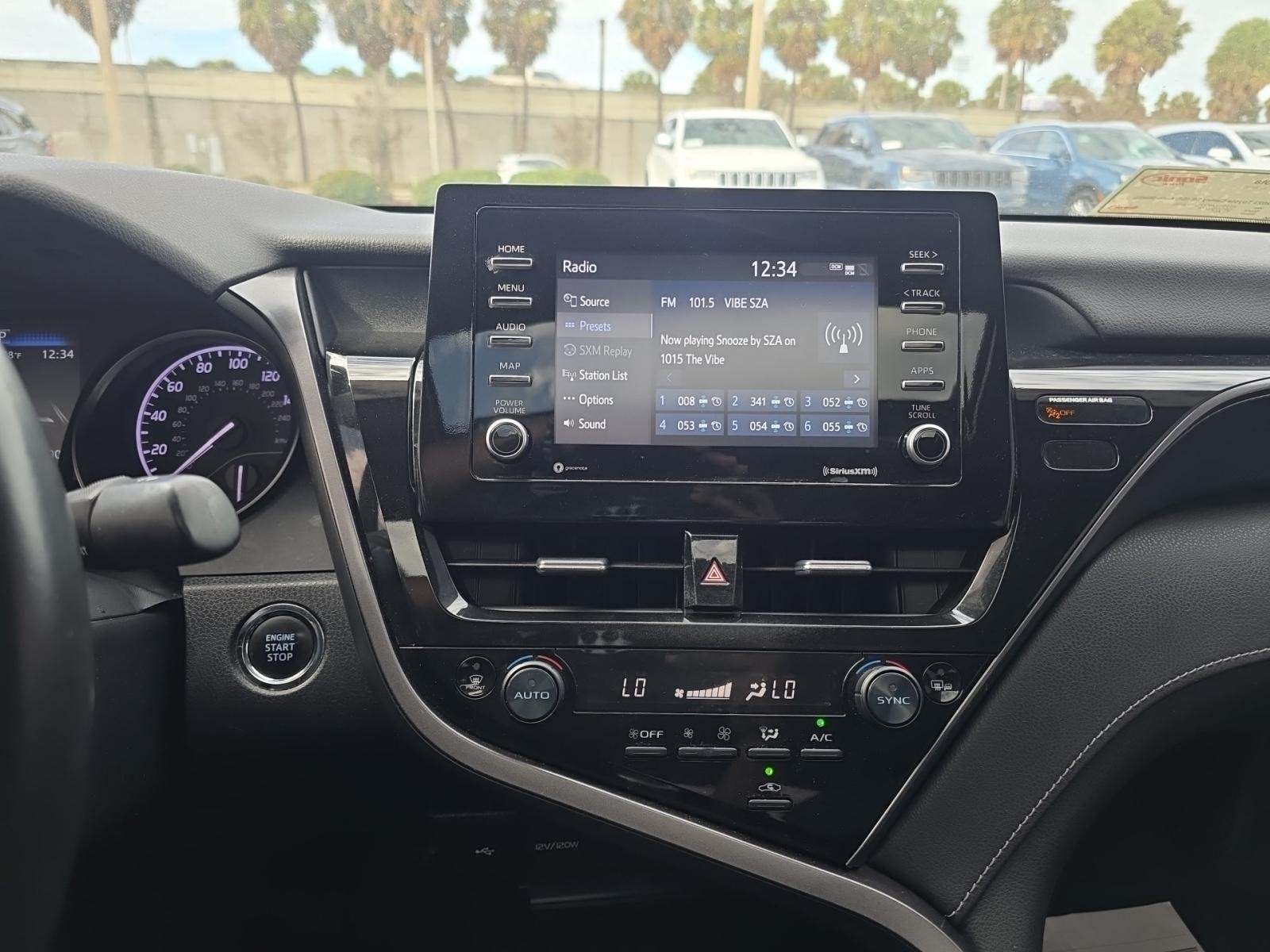 2023 Toyota Camry SE FWD