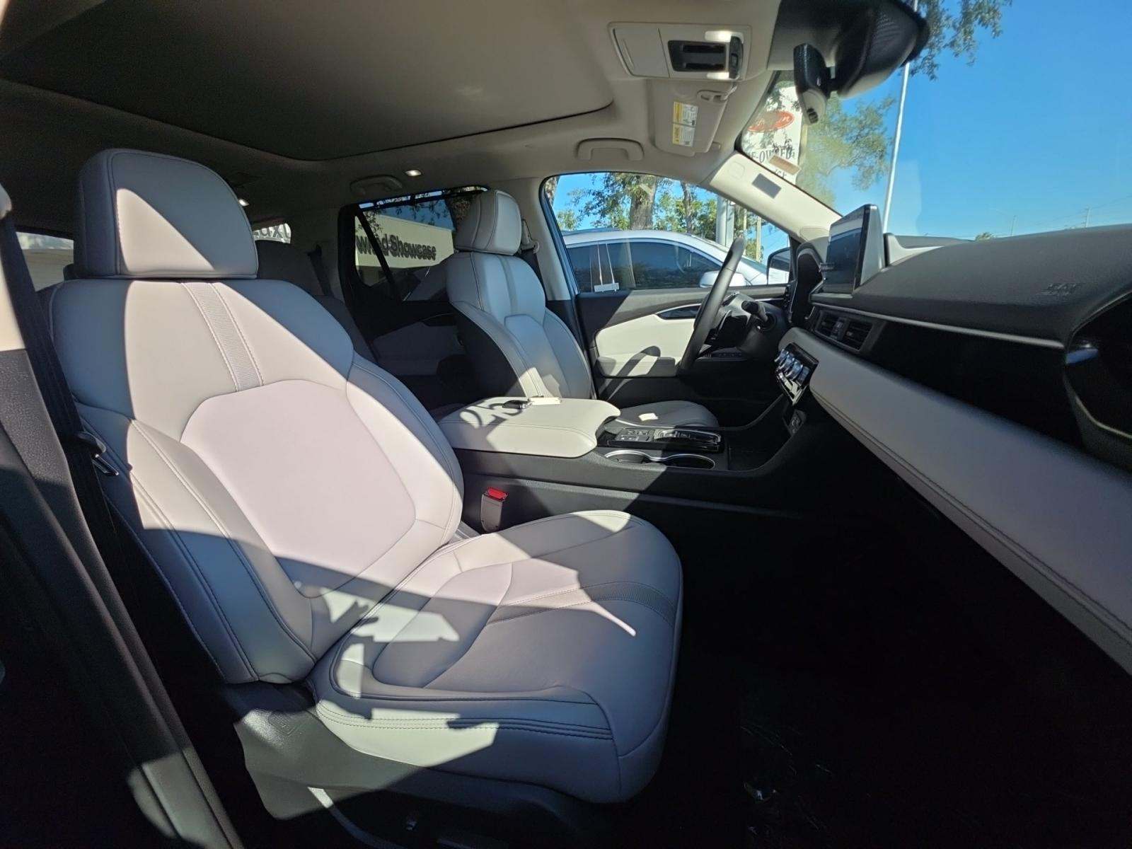 2025 Honda Pilot Touring AWD