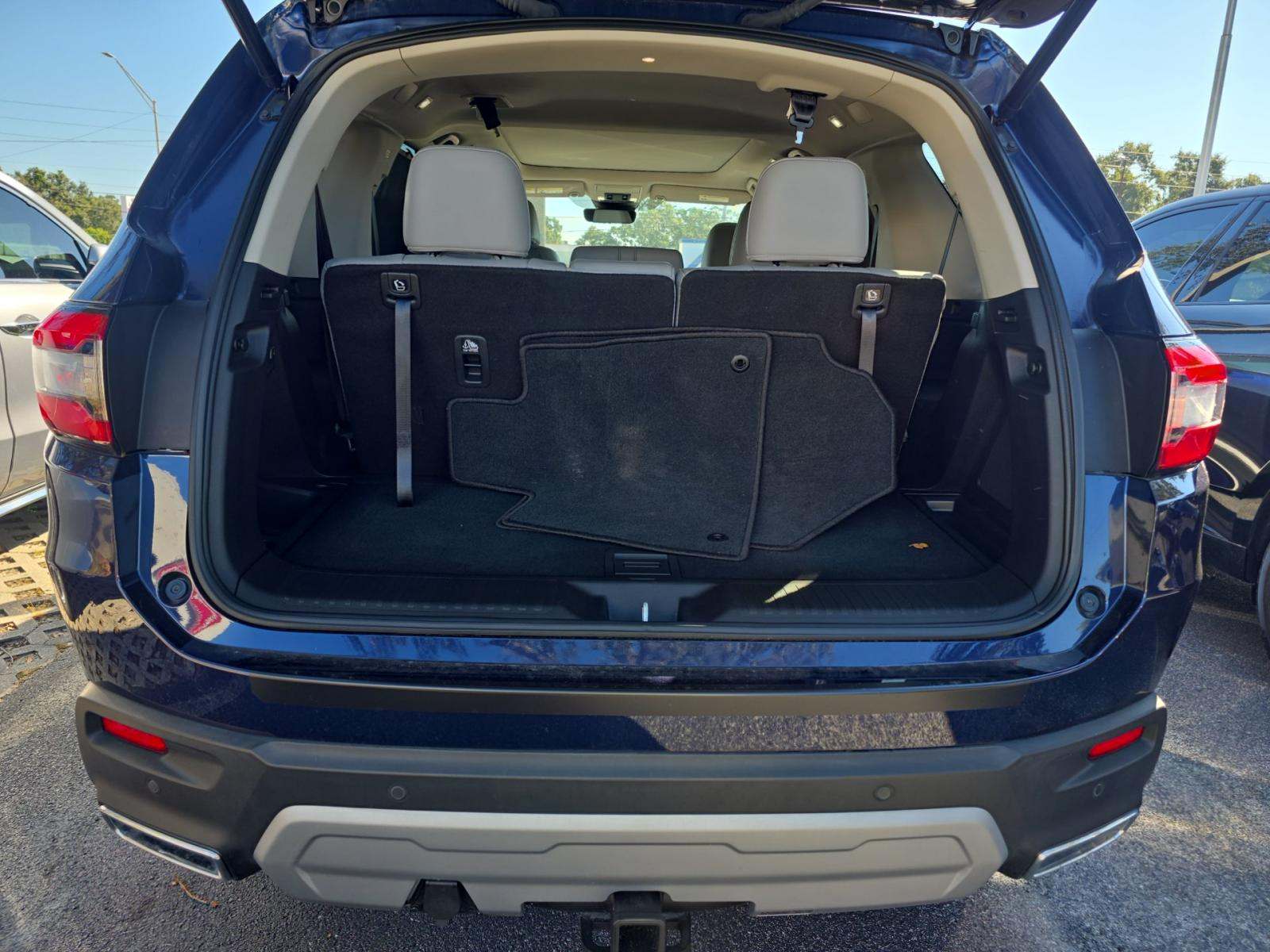 2025 Honda Pilot Touring AWD