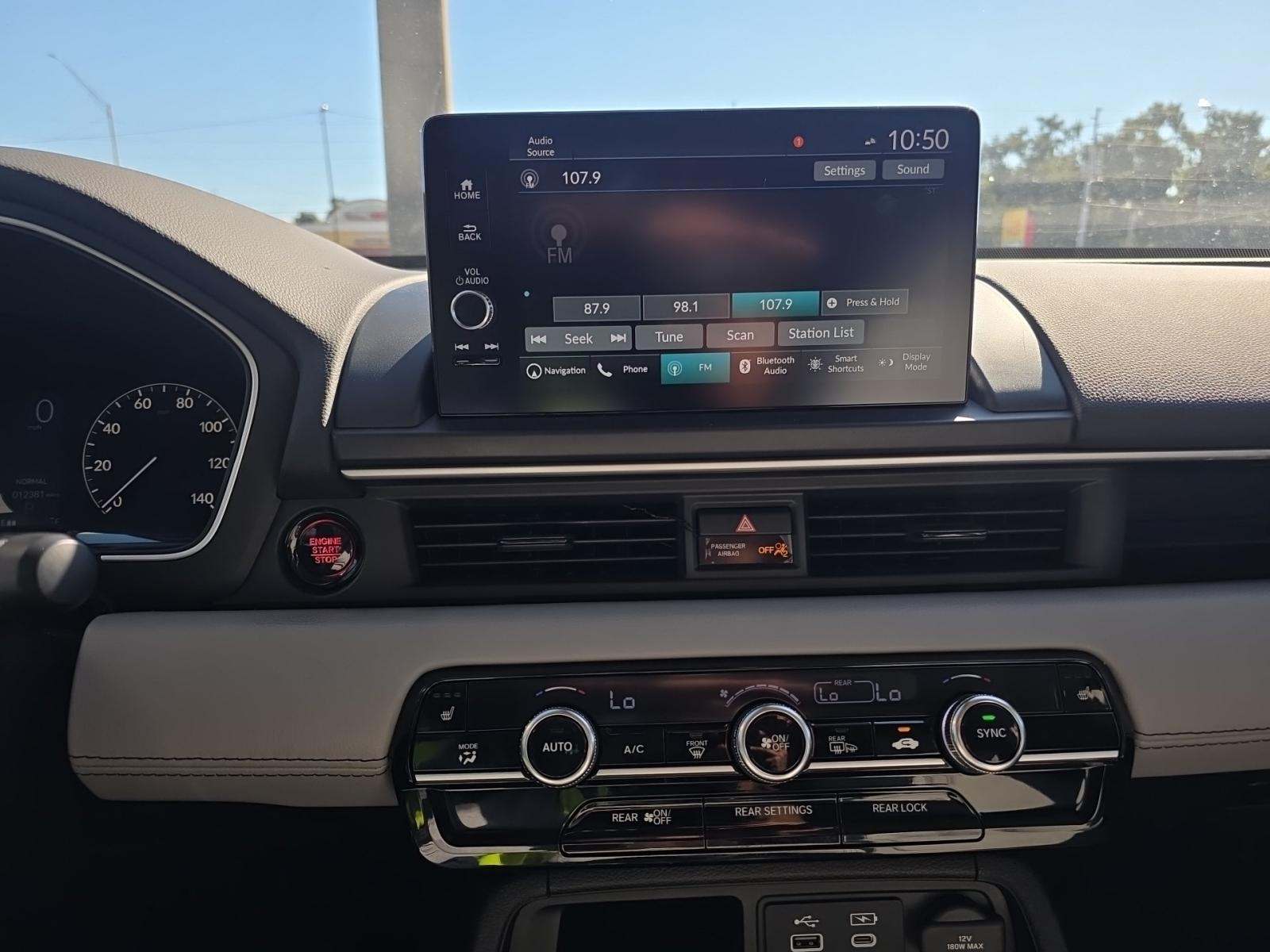 2025 Honda Pilot Touring AWD