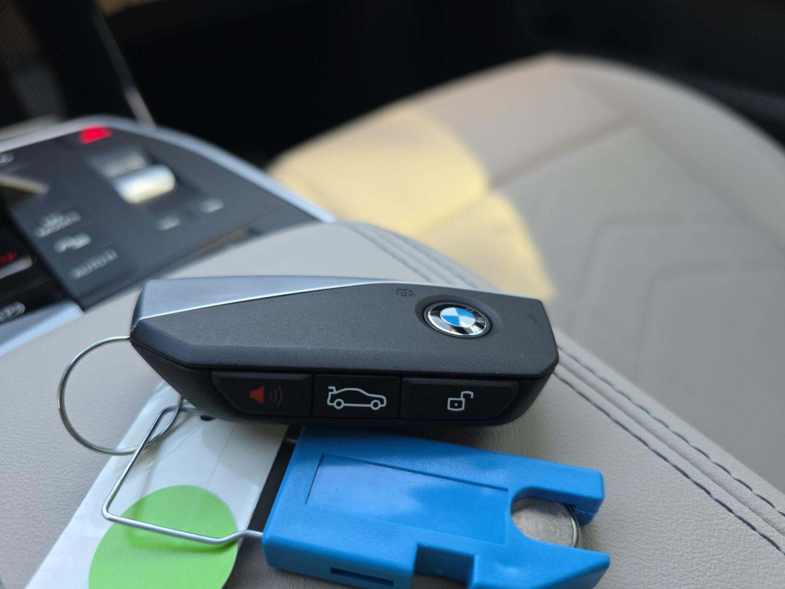 2025 BMW X1 xDrive28i AWD