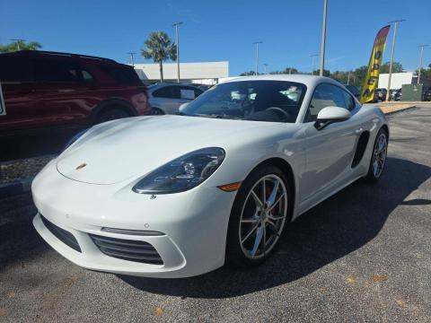2022 Porsche 718 Cayman S RWD