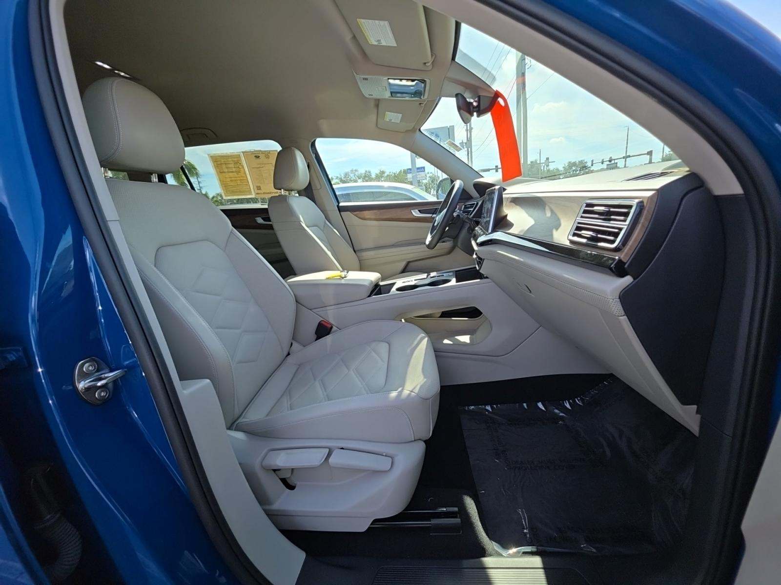 2025 Volkswagen Atlas 2.0T SE AWD