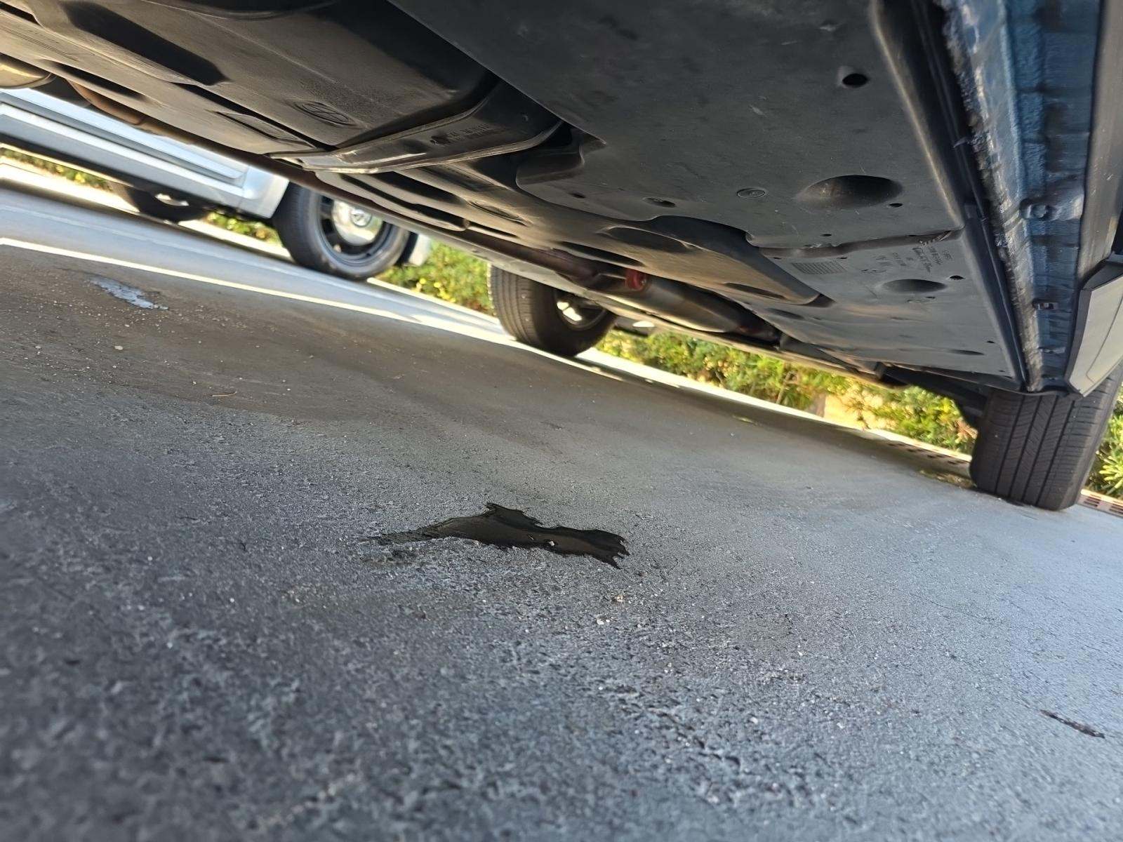 2025 Volkswagen Atlas 2.0T SE AWD