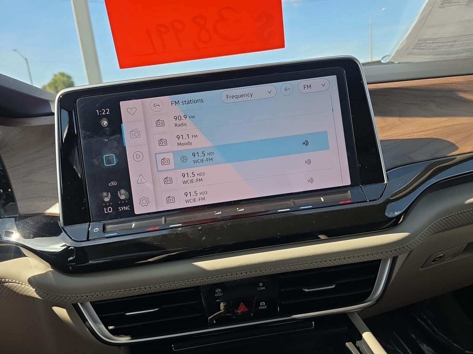 2025 Volkswagen Atlas 2.0T SE AWD