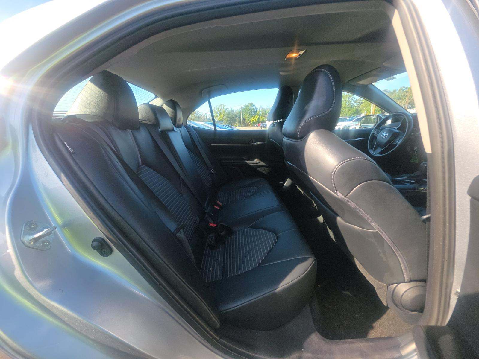 2024 Toyota Camry SE FWD