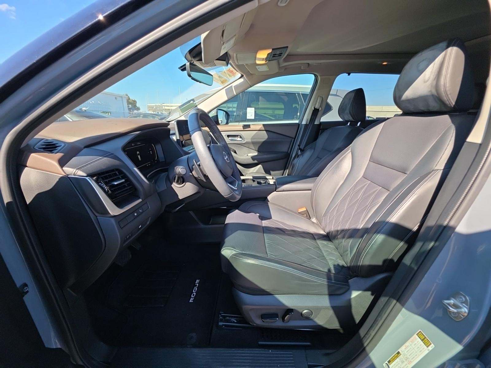 2023 Nissan Rogue Platinum AWD