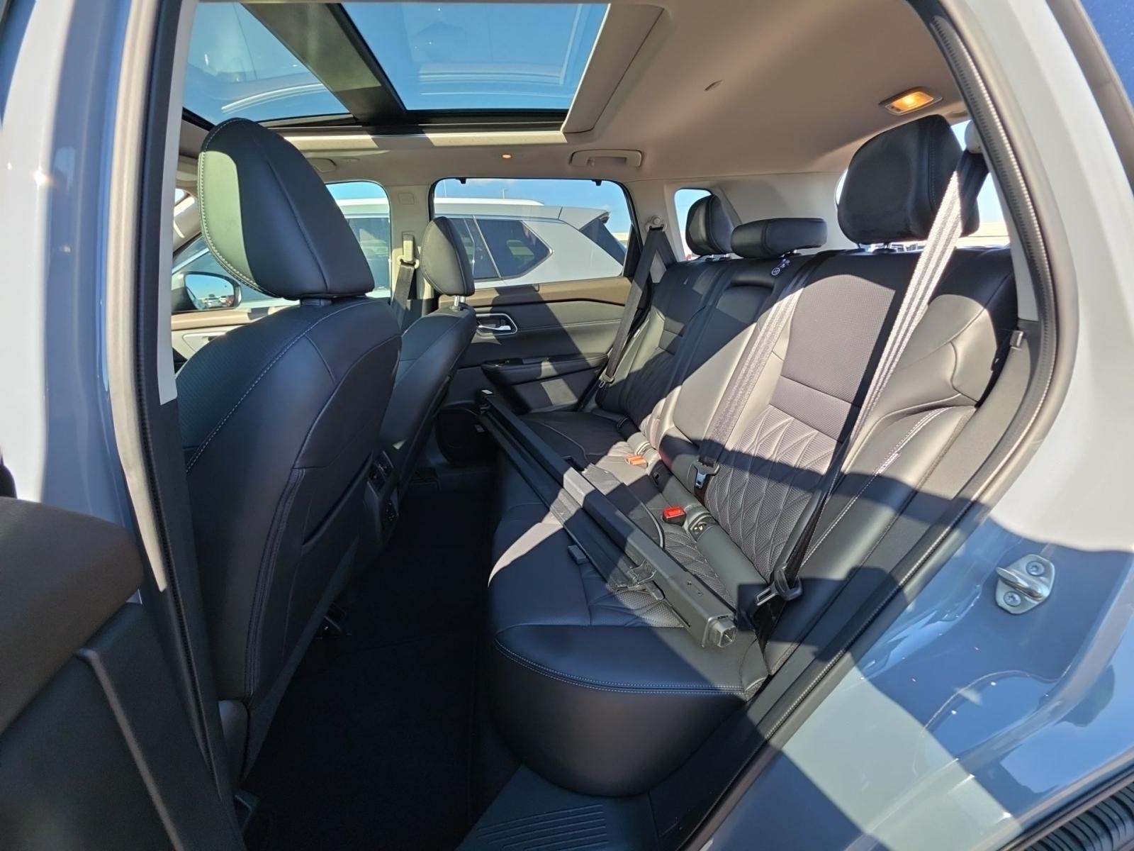 2023 Nissan Rogue Platinum AWD