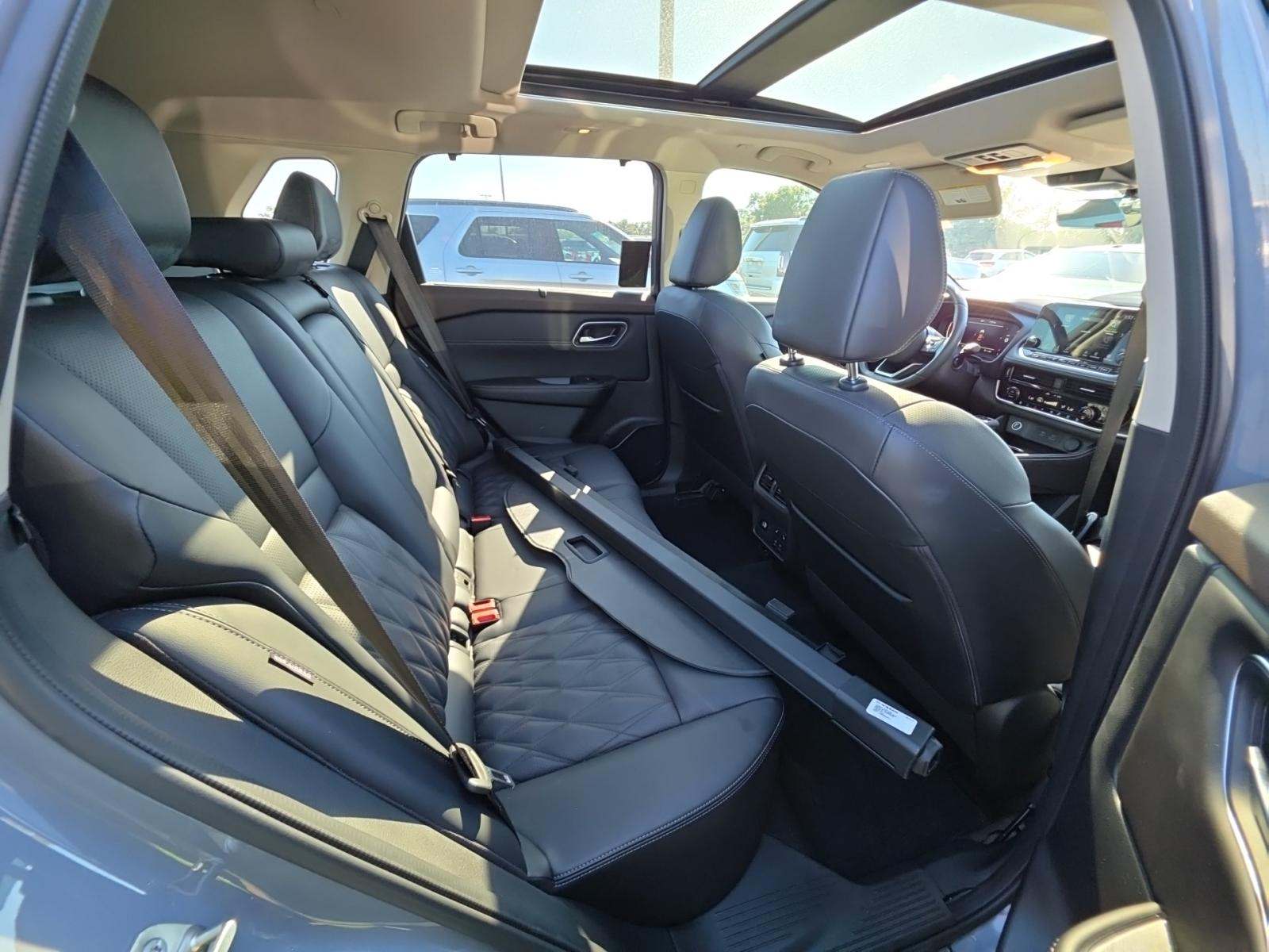 2023 Nissan Rogue Platinum AWD