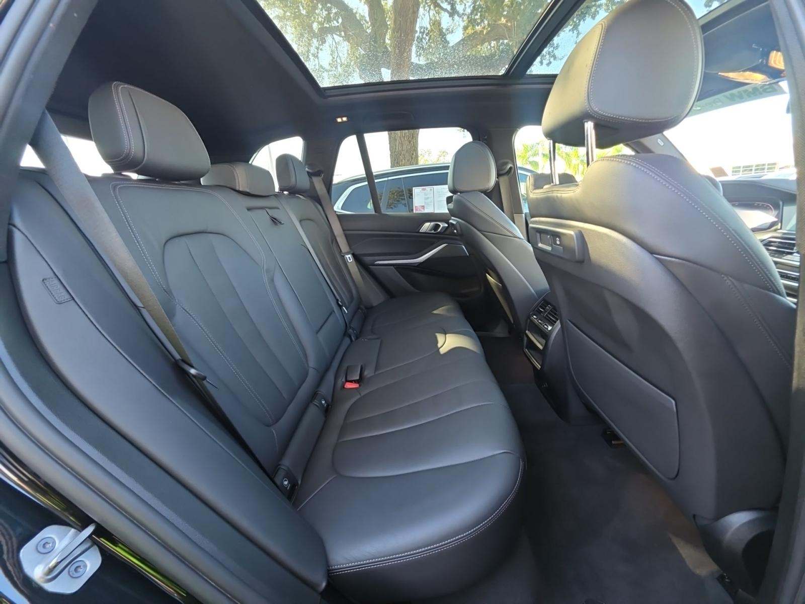 2022 BMW X5 xDrive40i AWD