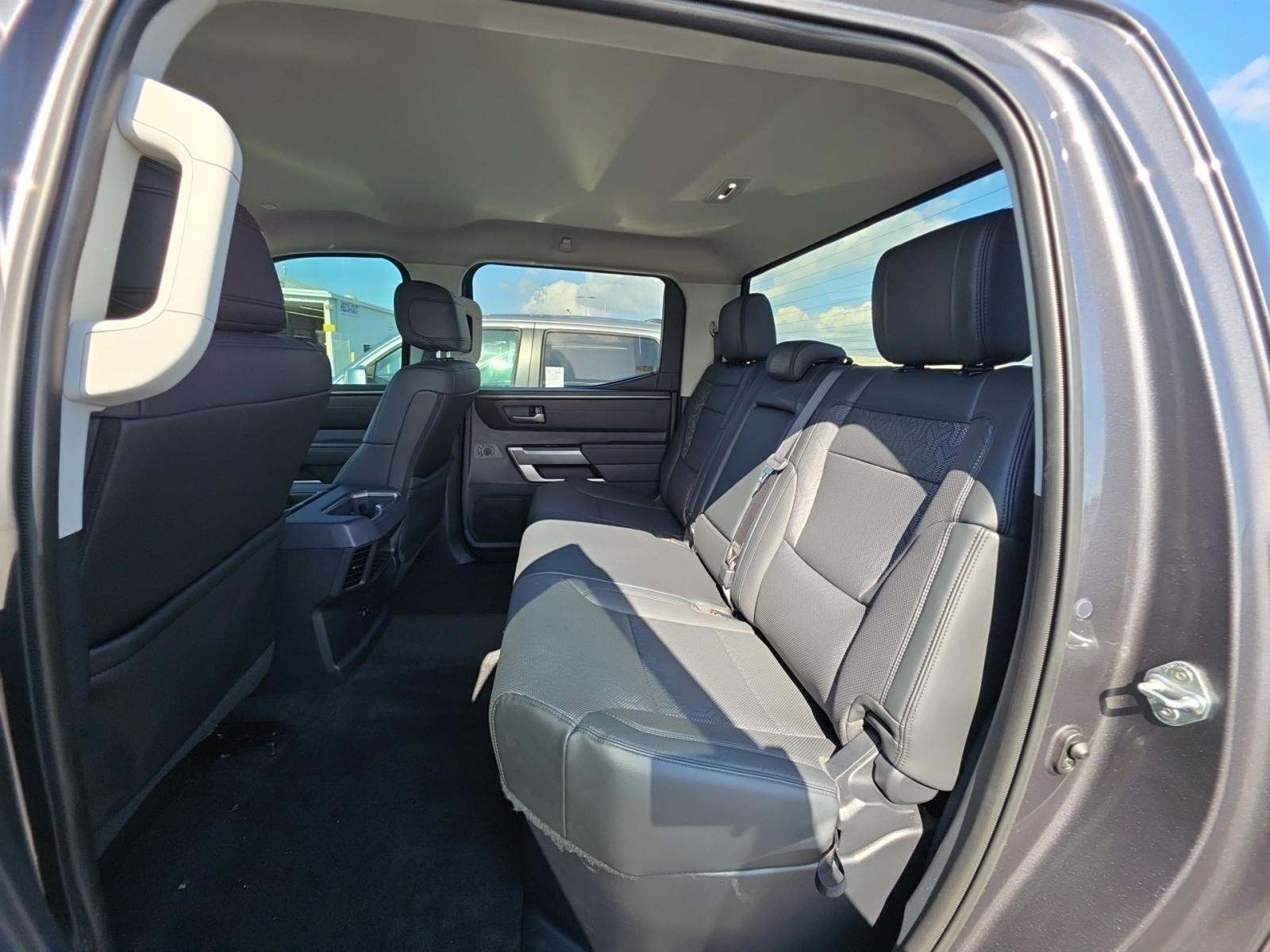 2024 Toyota Tundra SR5 AWD