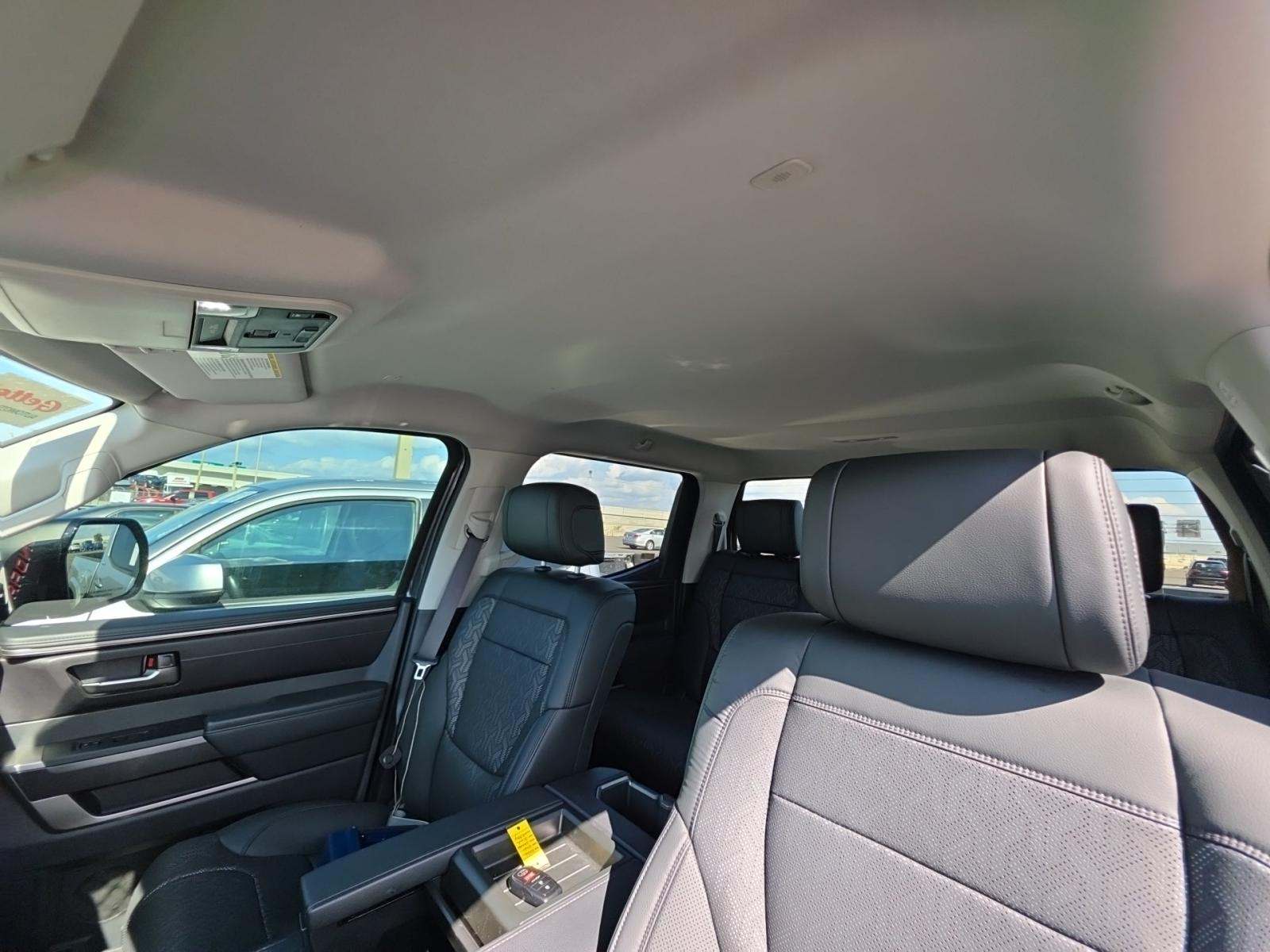 2024 Toyota Tundra SR5 AWD