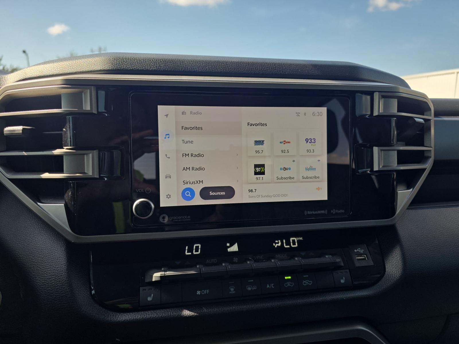 2024 Toyota Tundra SR5 AWD