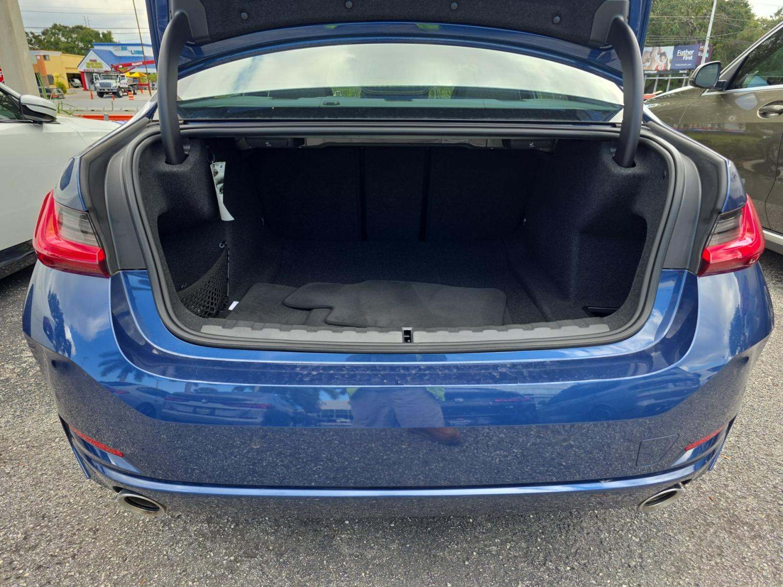 2024 BMW 3 Series 330i xDrive AWD