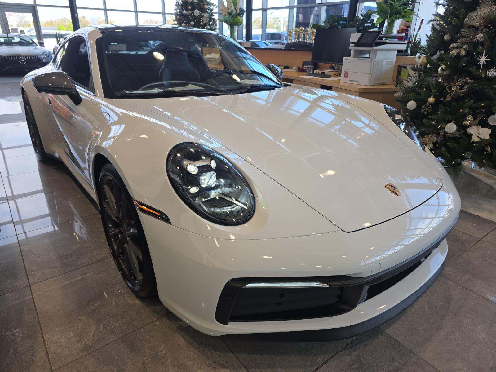 2023 Porsche 911 Carrera T RWD