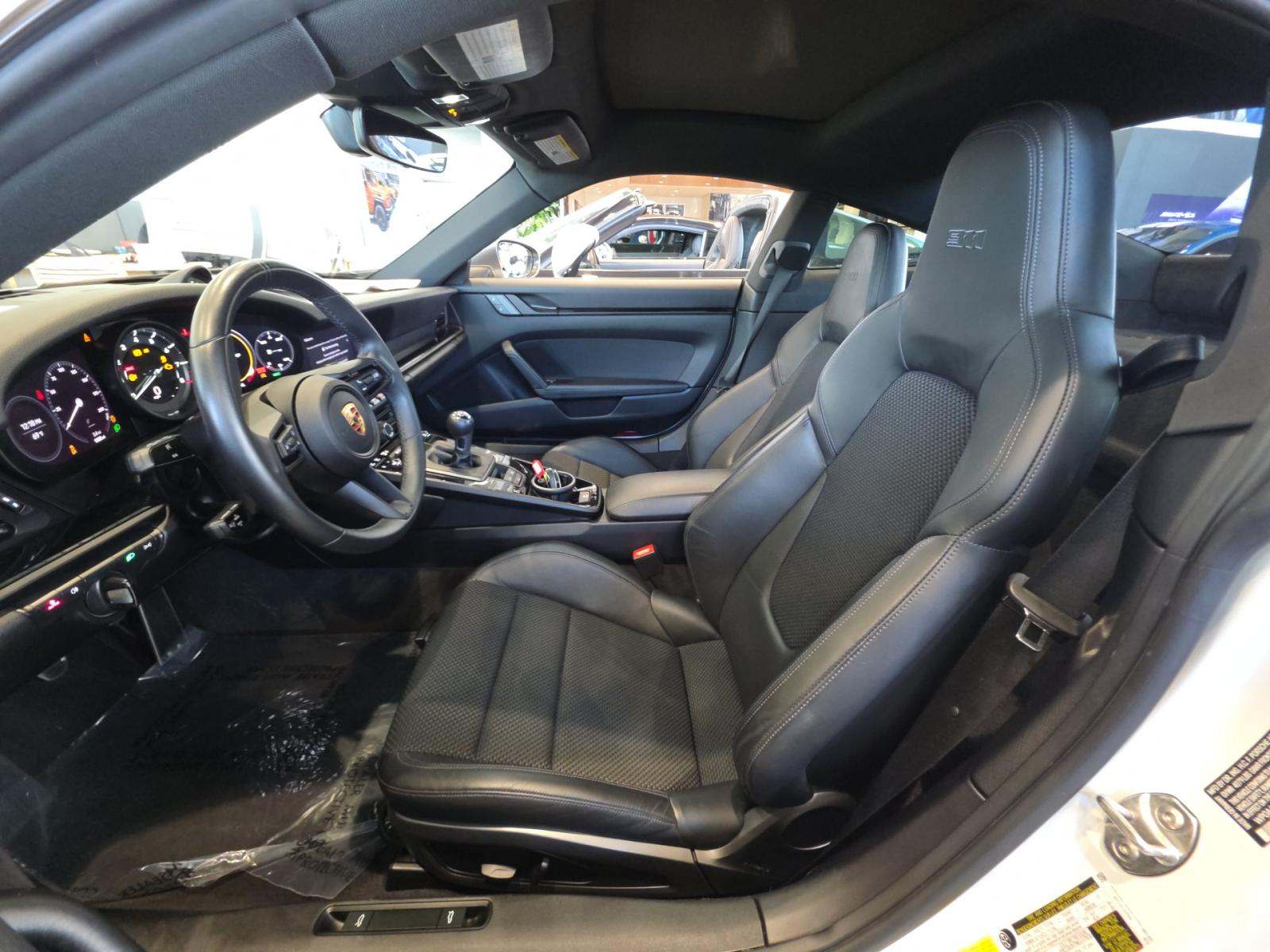 2023 Porsche 911 Carrera T RWD