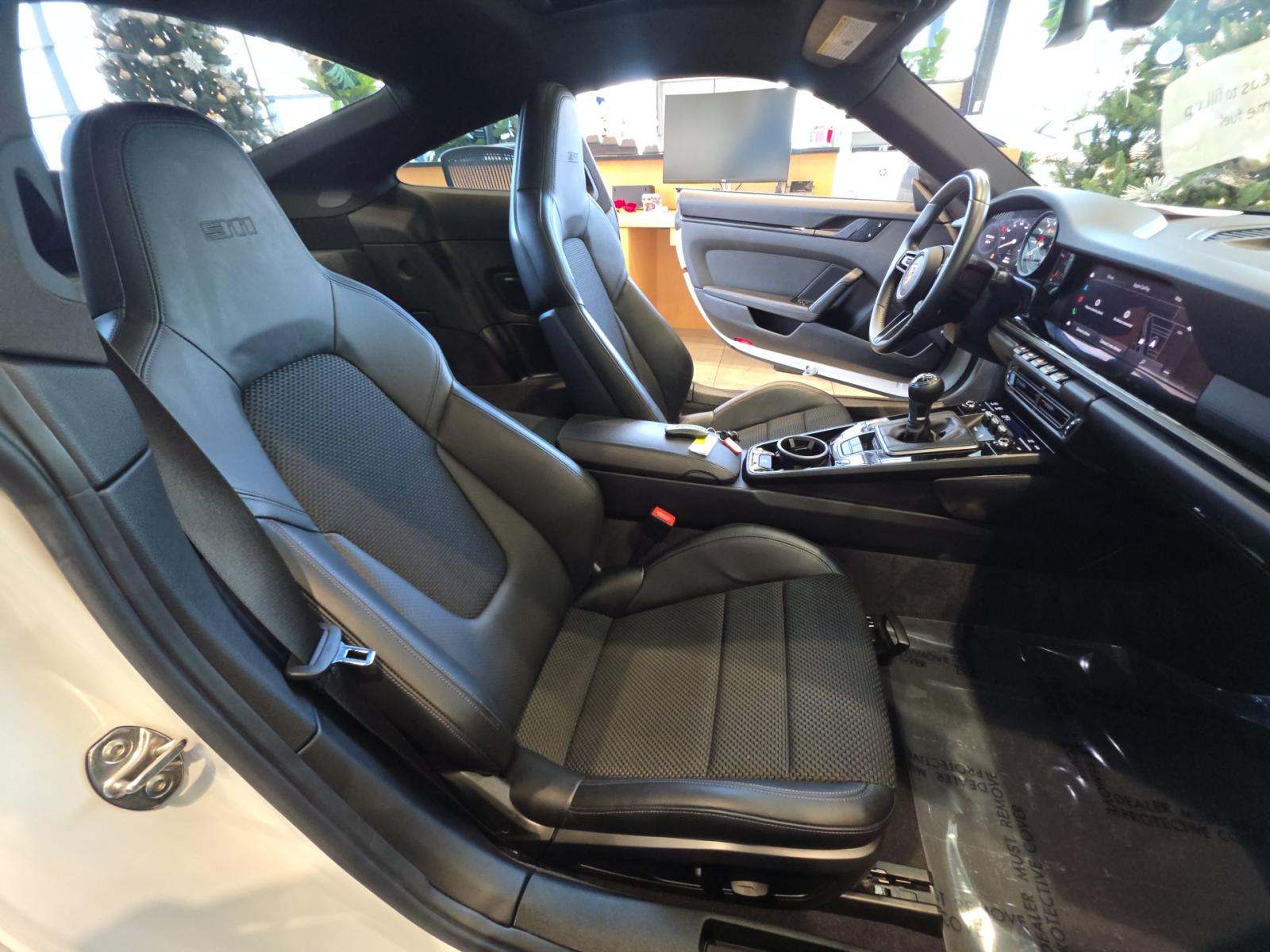 2023 Porsche 911 Carrera T RWD