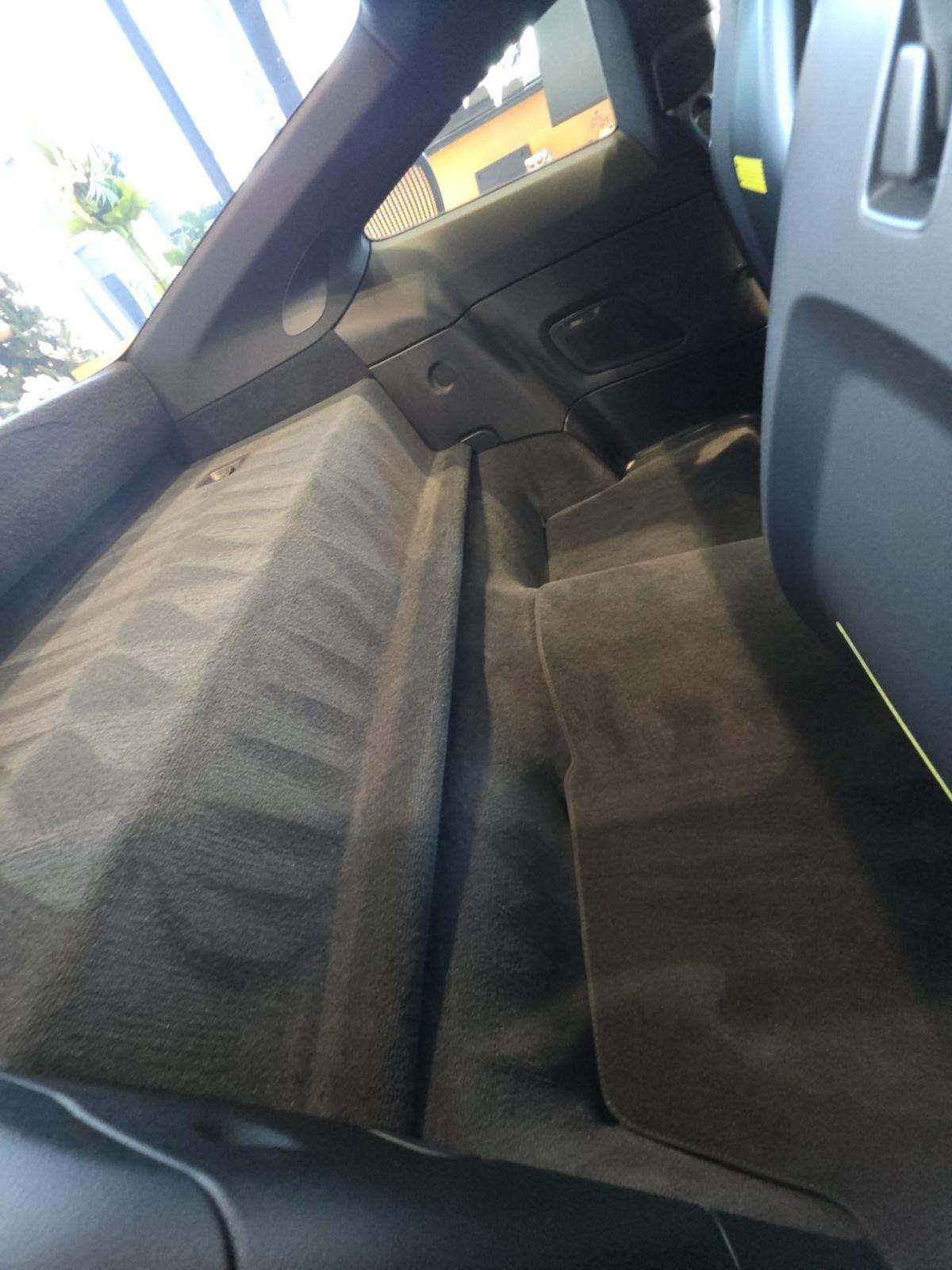 2023 Porsche 911 Carrera T RWD