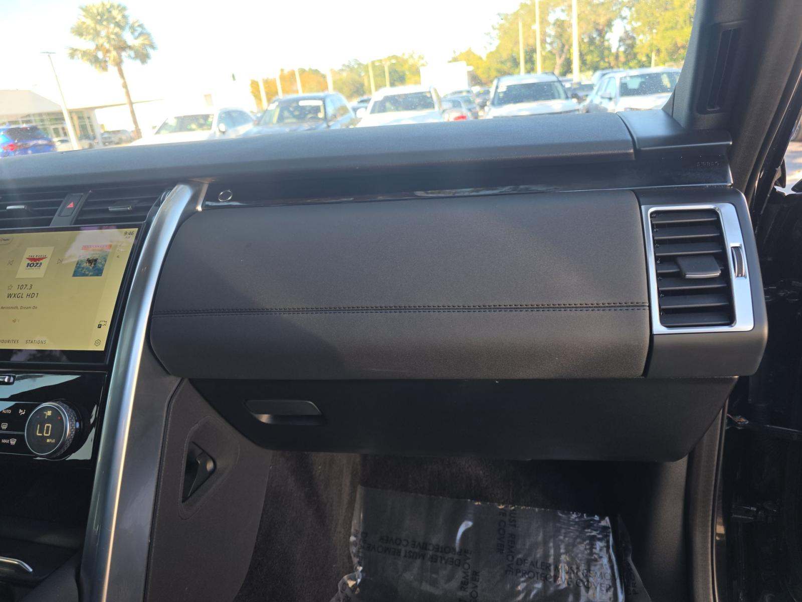 2022 Land Rover Discovery S AWD