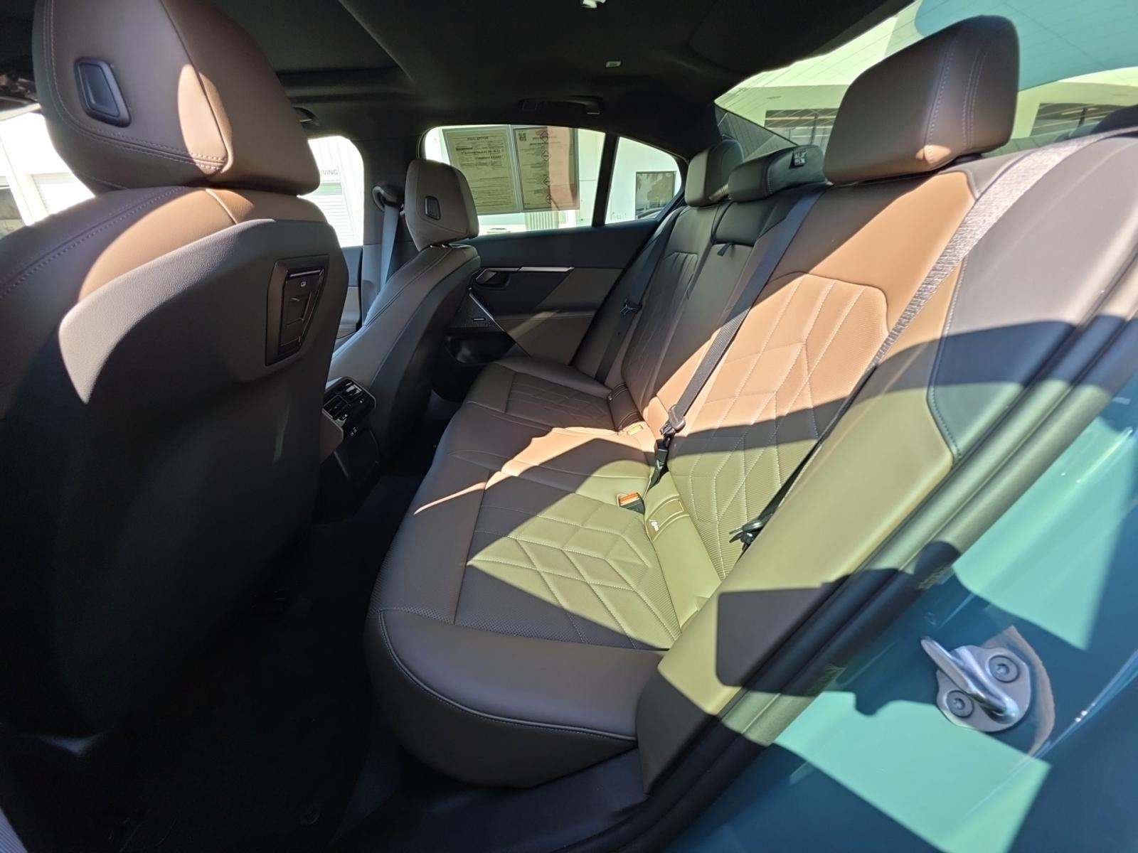 2024 BMW 5 Series 530i RWD