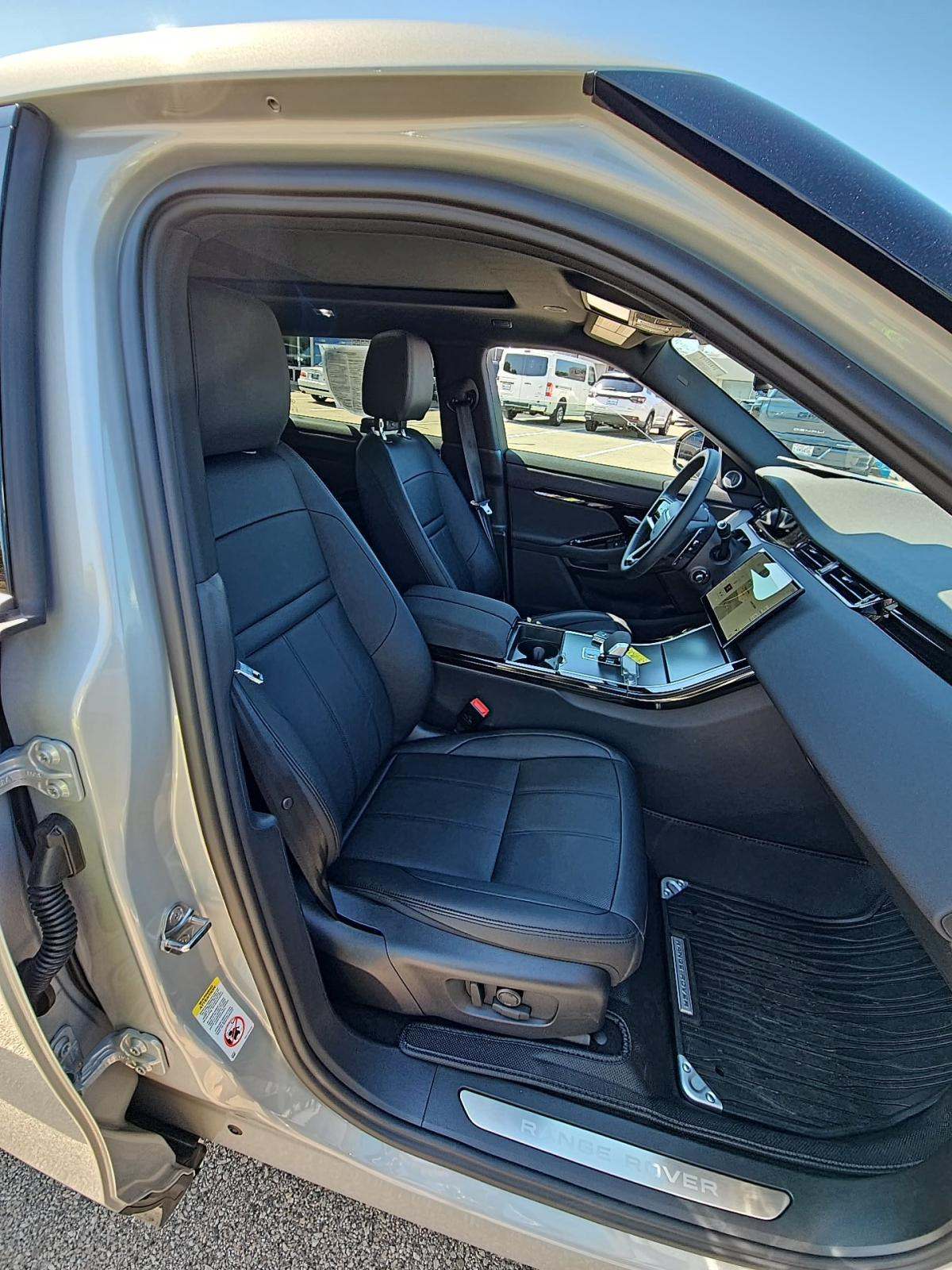 2024 Land Rover Range Rover Evoque Dynamic SE AWD