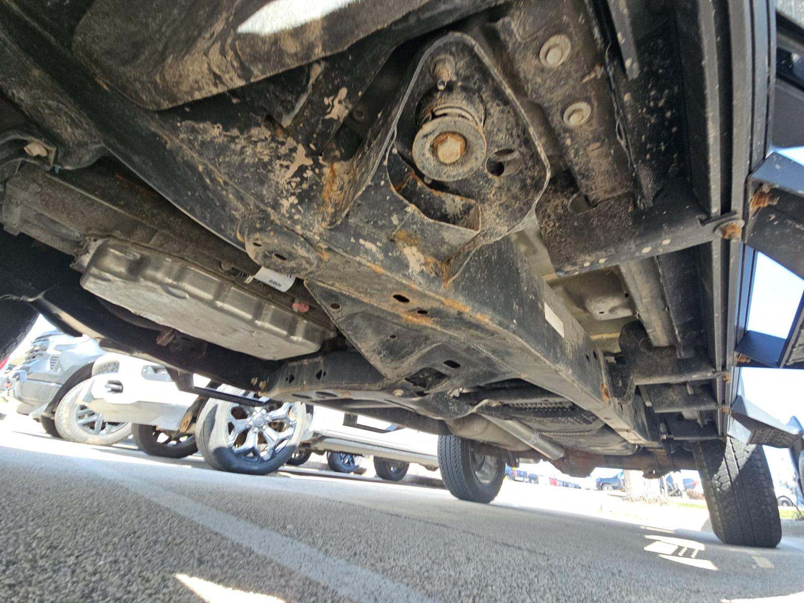 CHEVROLET SILVERADO - 7