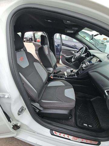 2018 Ford Focus ST FWD