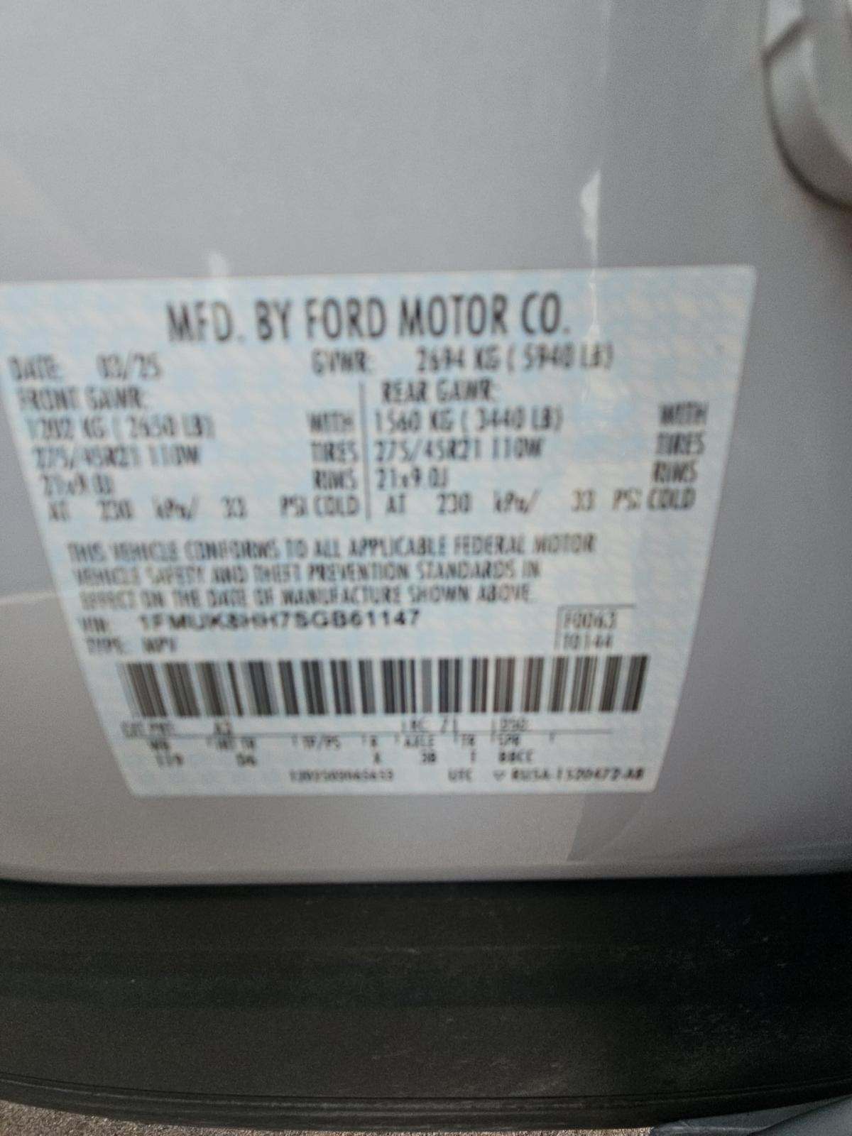 2025 Ford Explorer Platinum AWD