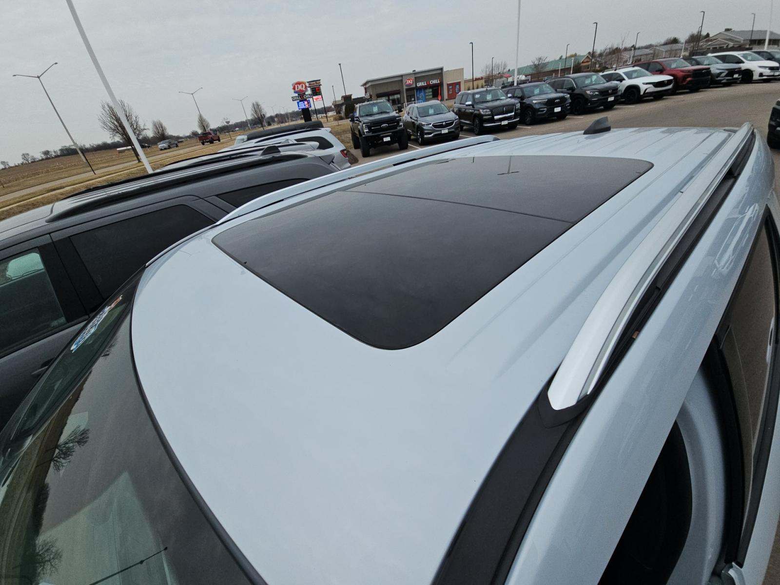 2025 Ford Explorer Platinum AWD