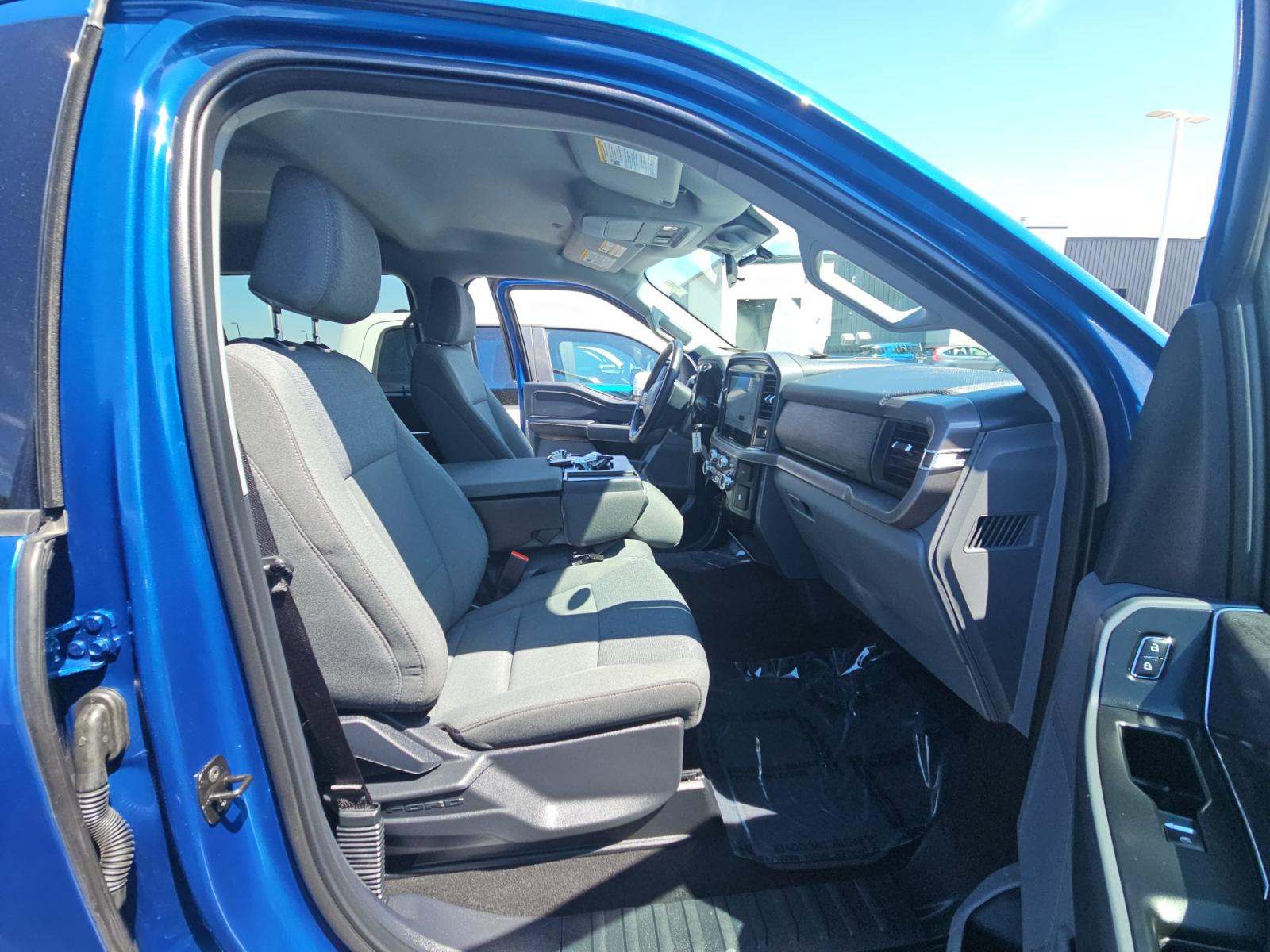 2025 Ford F-150 XLT AWD