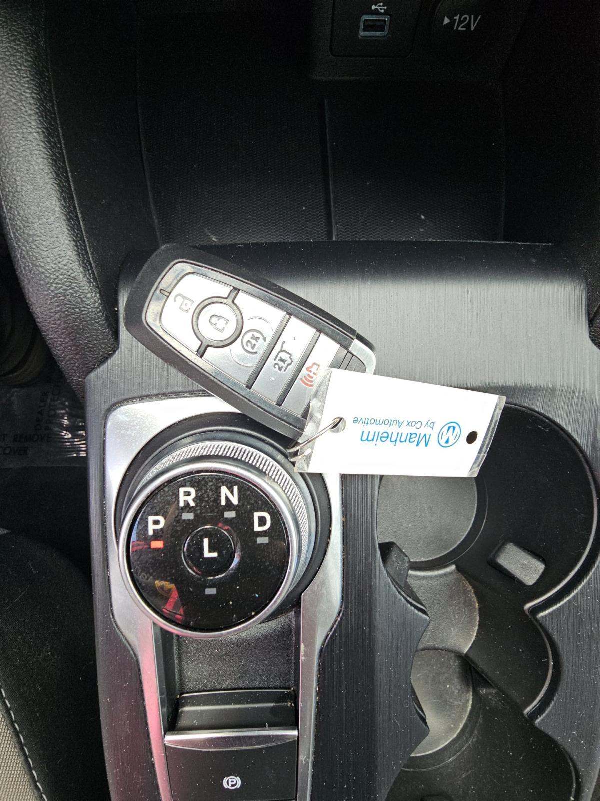 FORD ESCAPE - 4