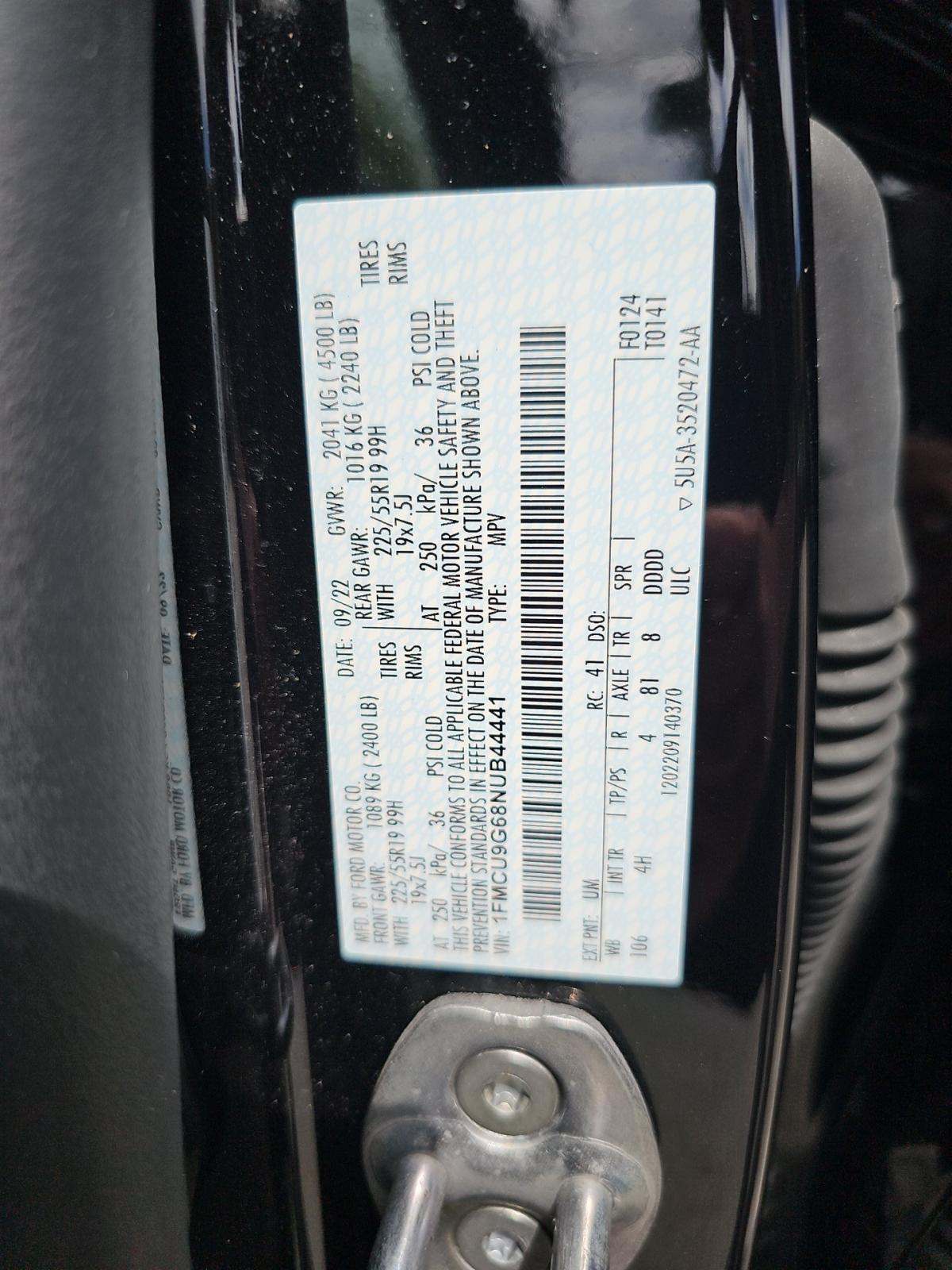 FORD ESCAPE - 1