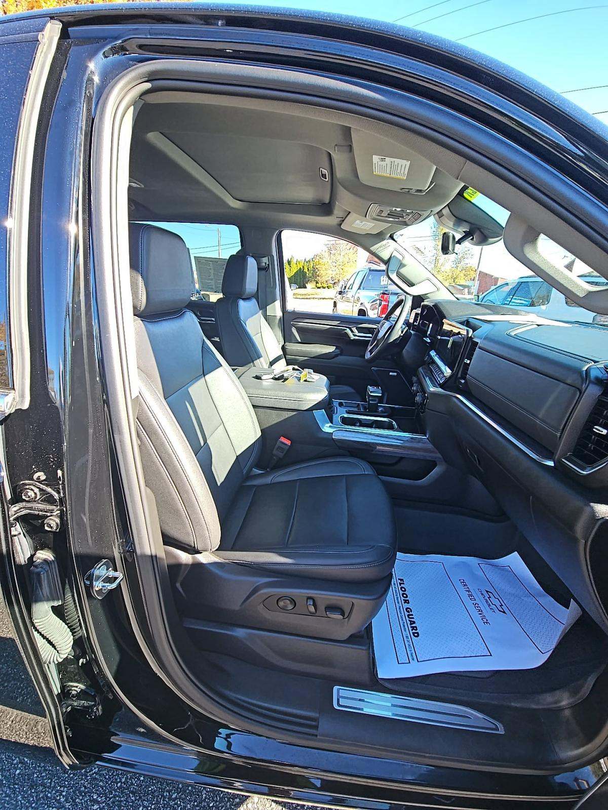 2024 Chevrolet Silverado 1500 LTZ AWD