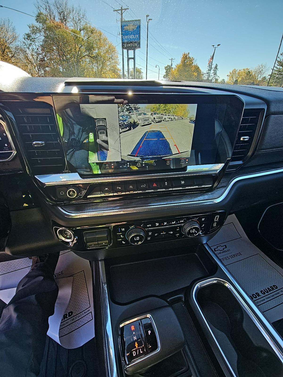 2024 Chevrolet Silverado 1500 LTZ AWD