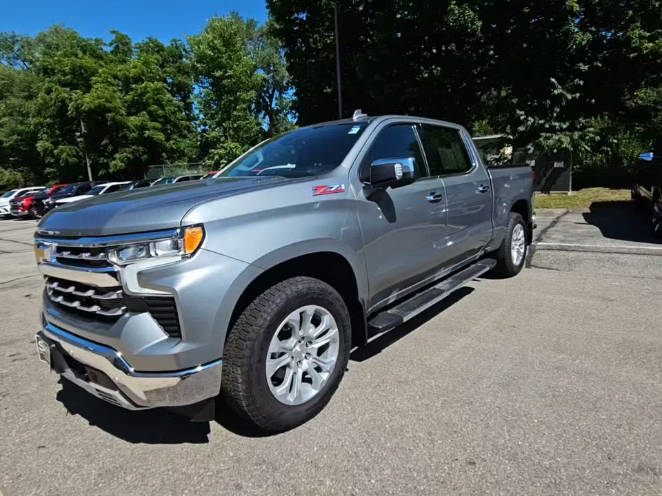 2025 Chevrolet Silverado 1500 LTZ AWD