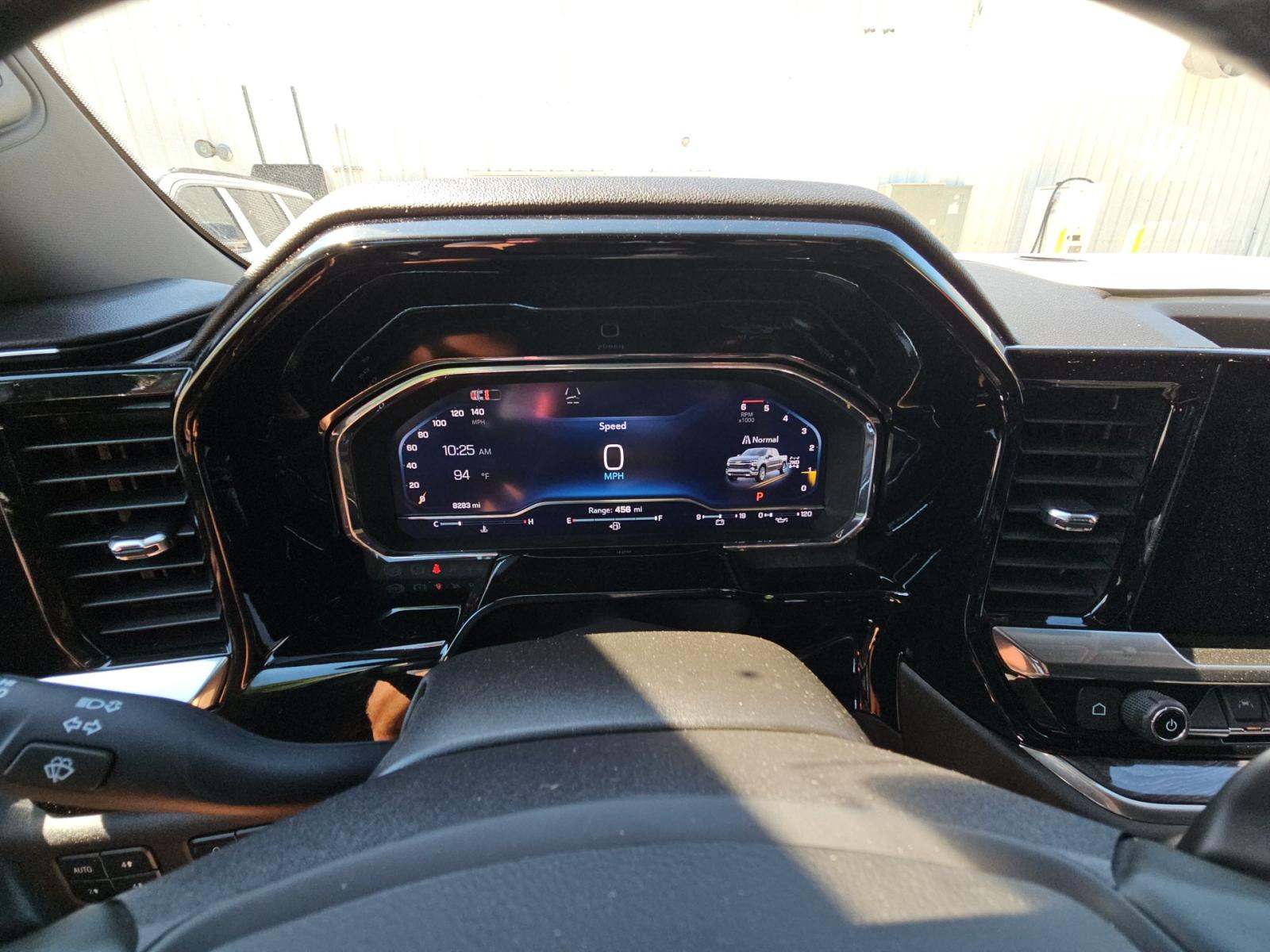 2025 Chevrolet Silverado 1500 LTZ AWD