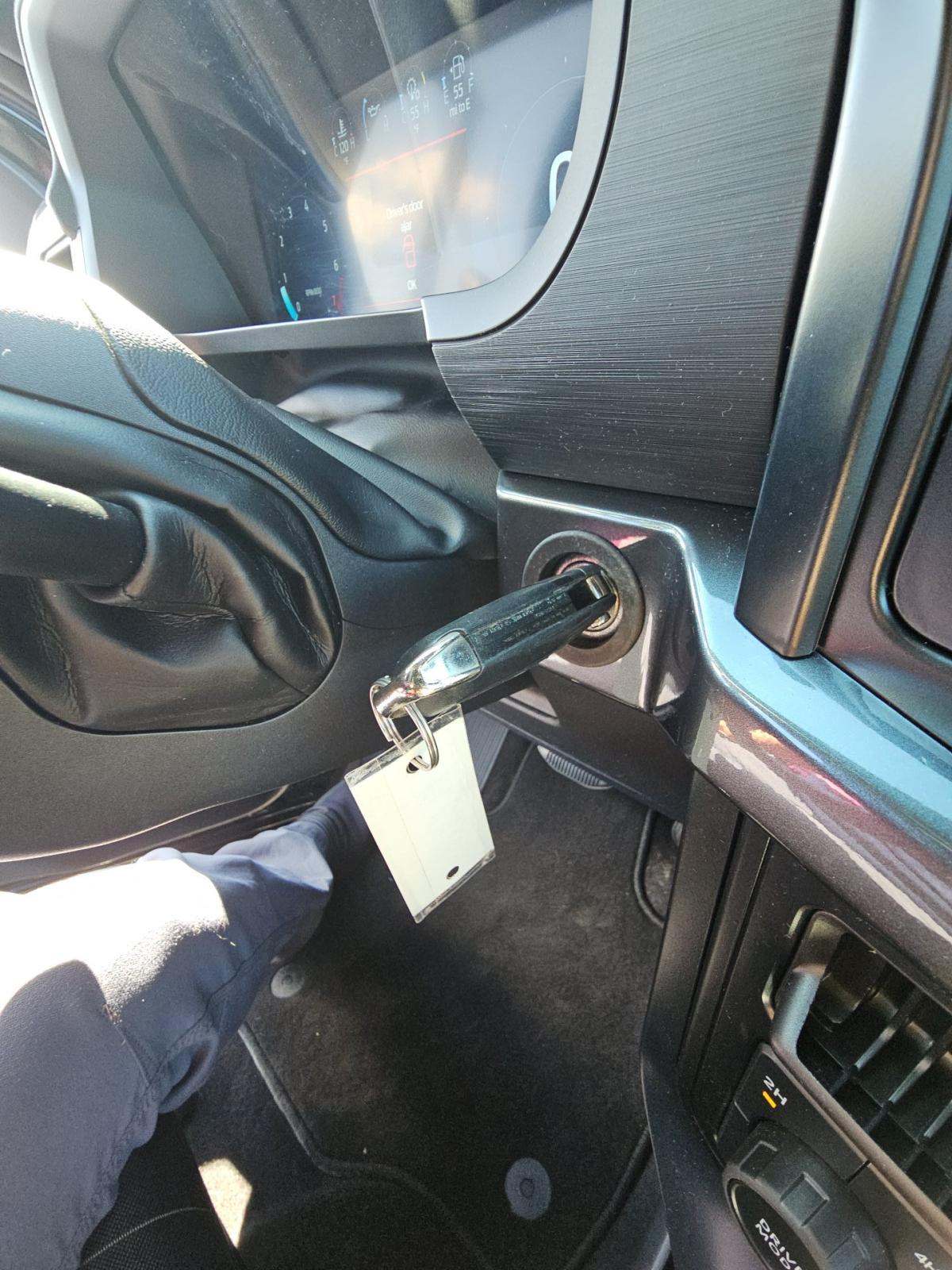 FORD F-150 - 8