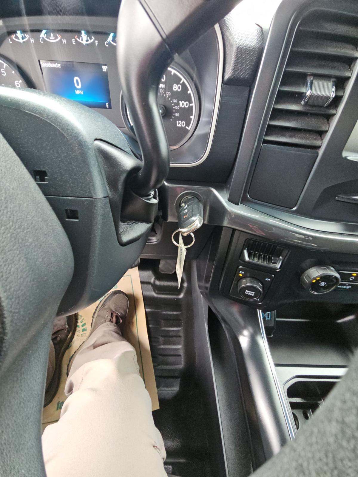 FORD F-150 - 4