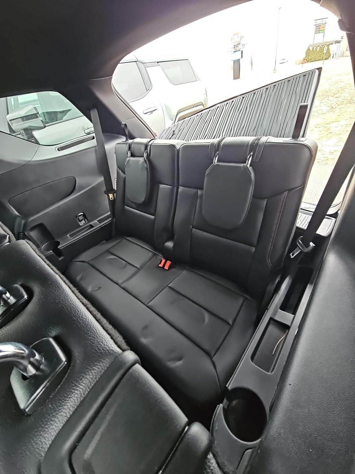 2024 Ford Explorer ST-Line AWD