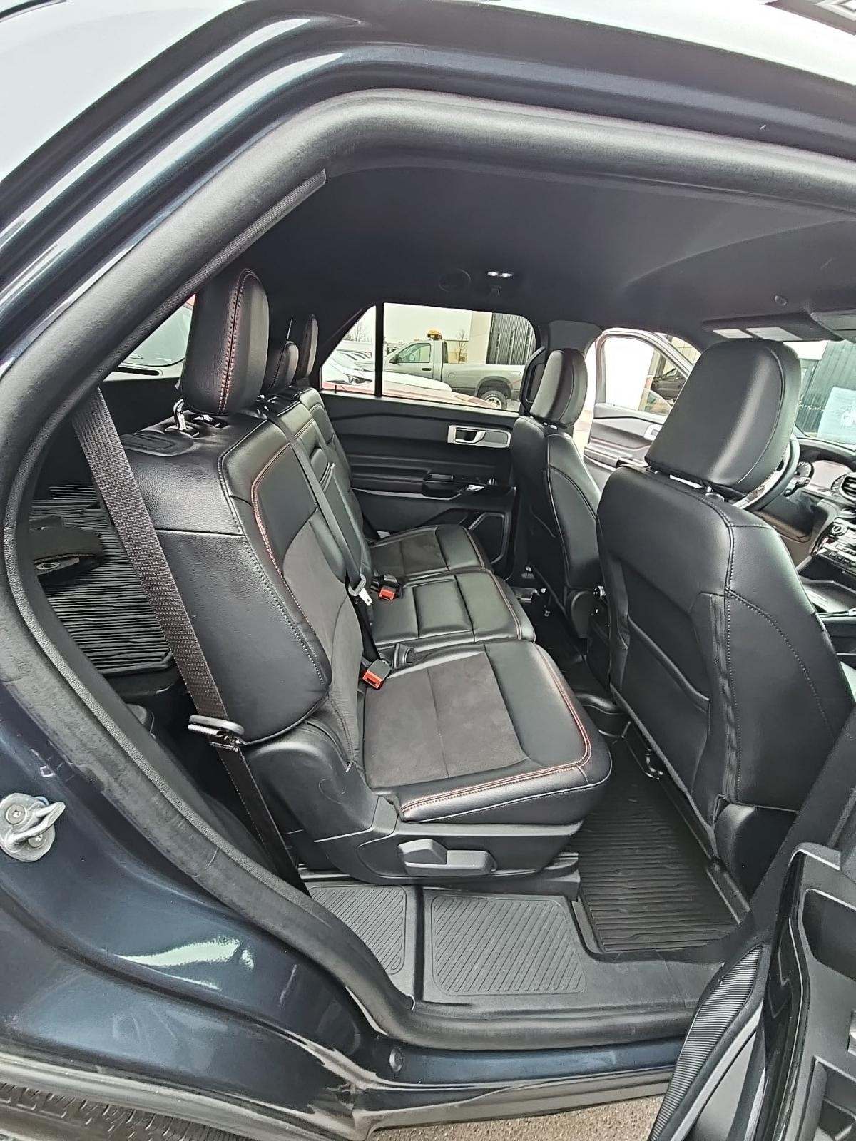 2024 Ford Explorer ST-Line AWD