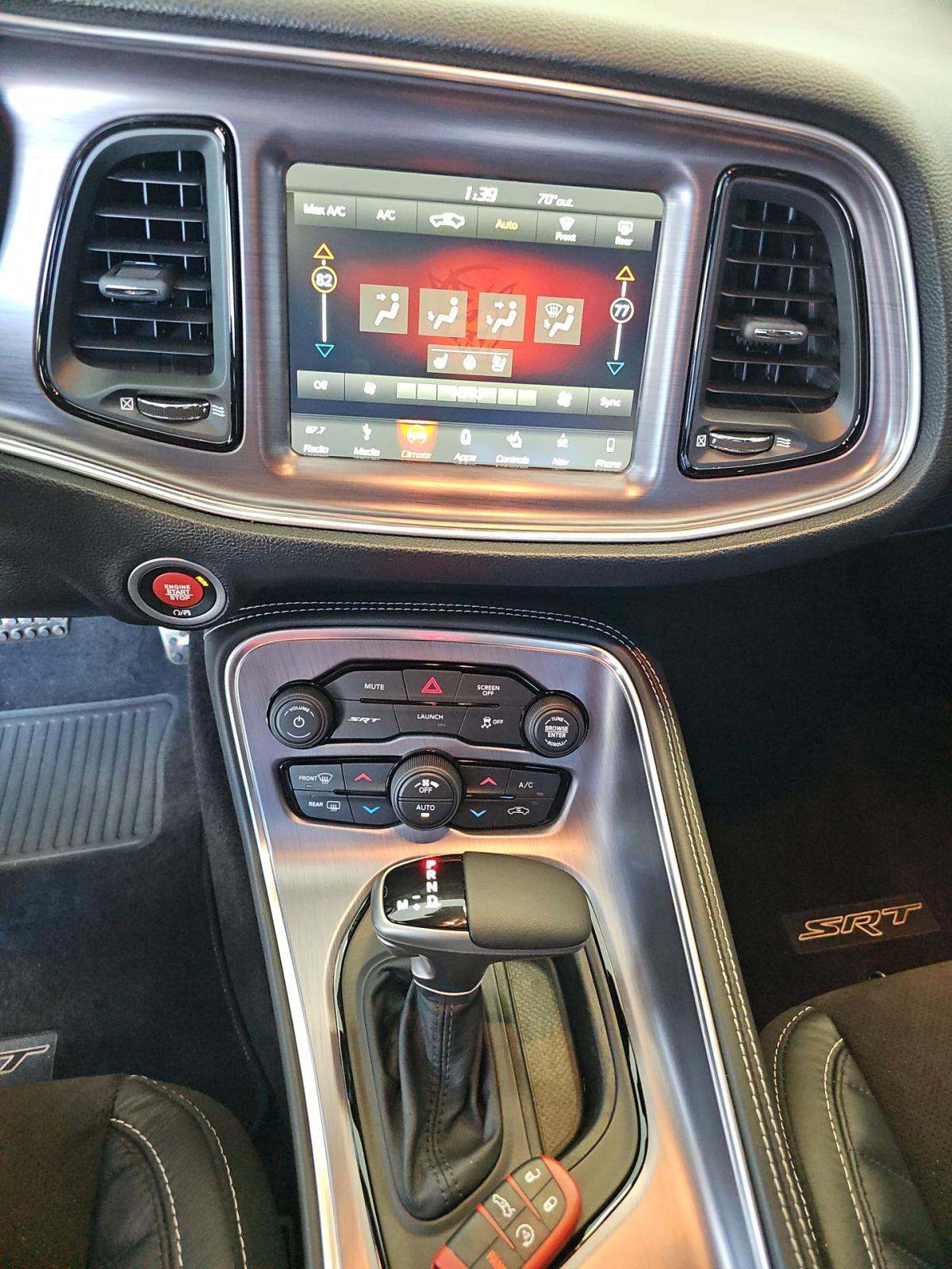 DODGE CHALLENGER - 10