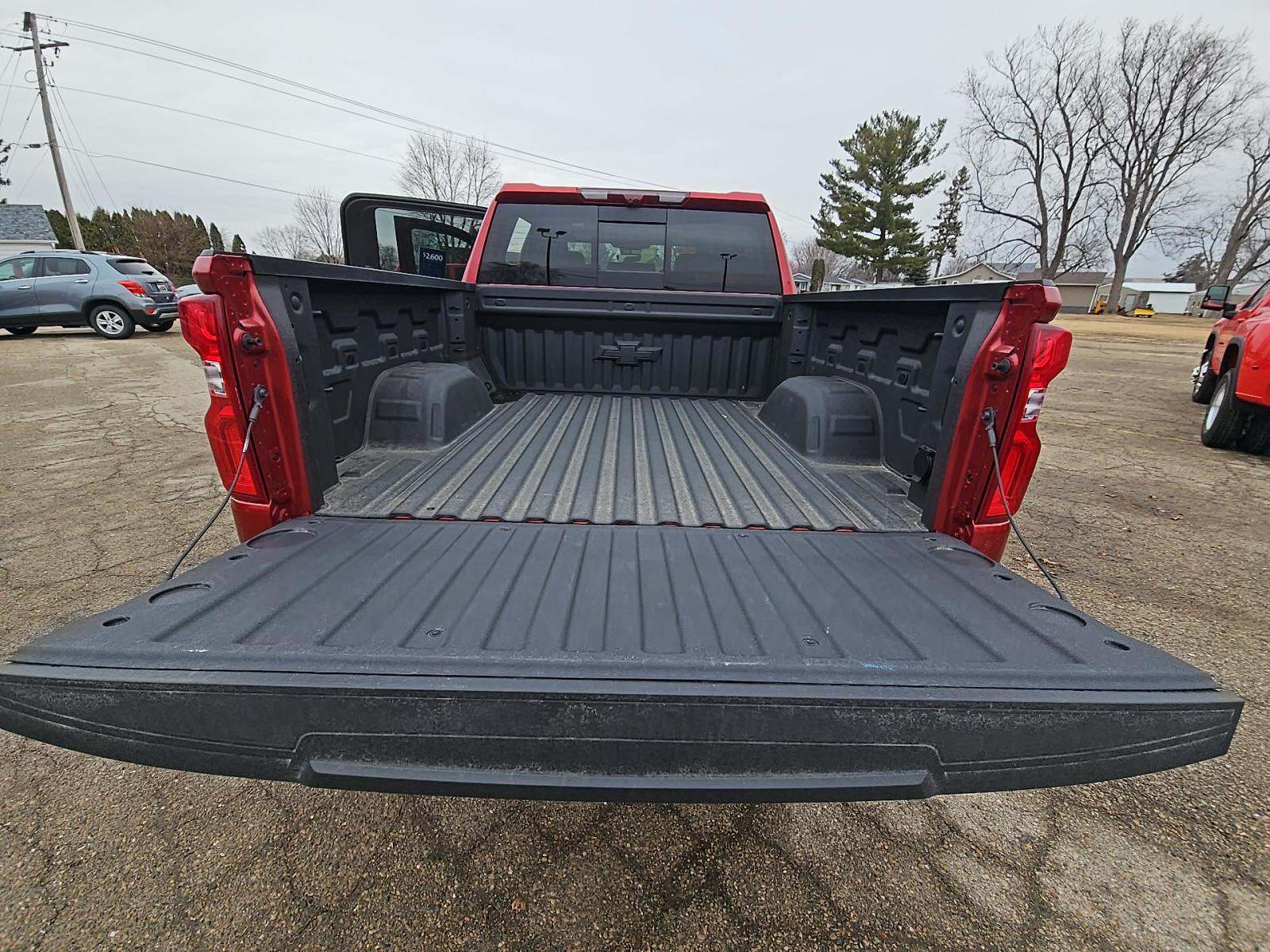2025 Chevrolet Silverado 1500 High Country AWD