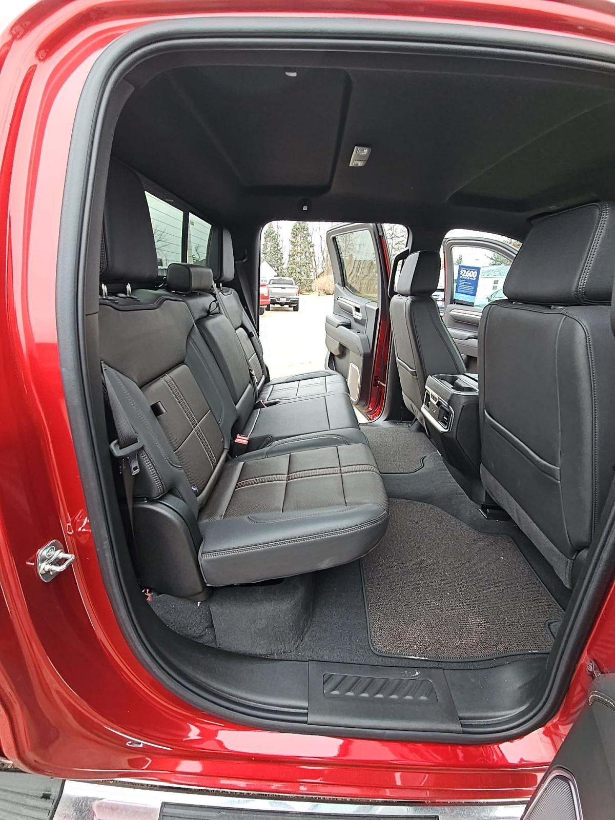 2025 Chevrolet Silverado 1500 High Country AWD