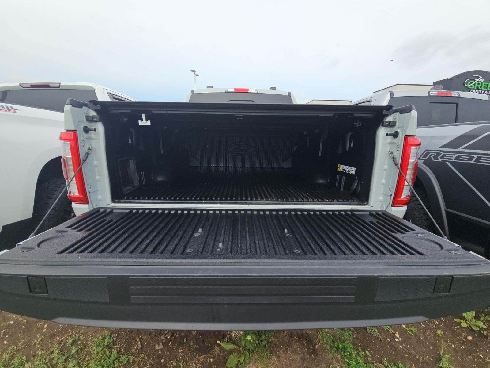 2023 Ford F-150 Lariat AWD